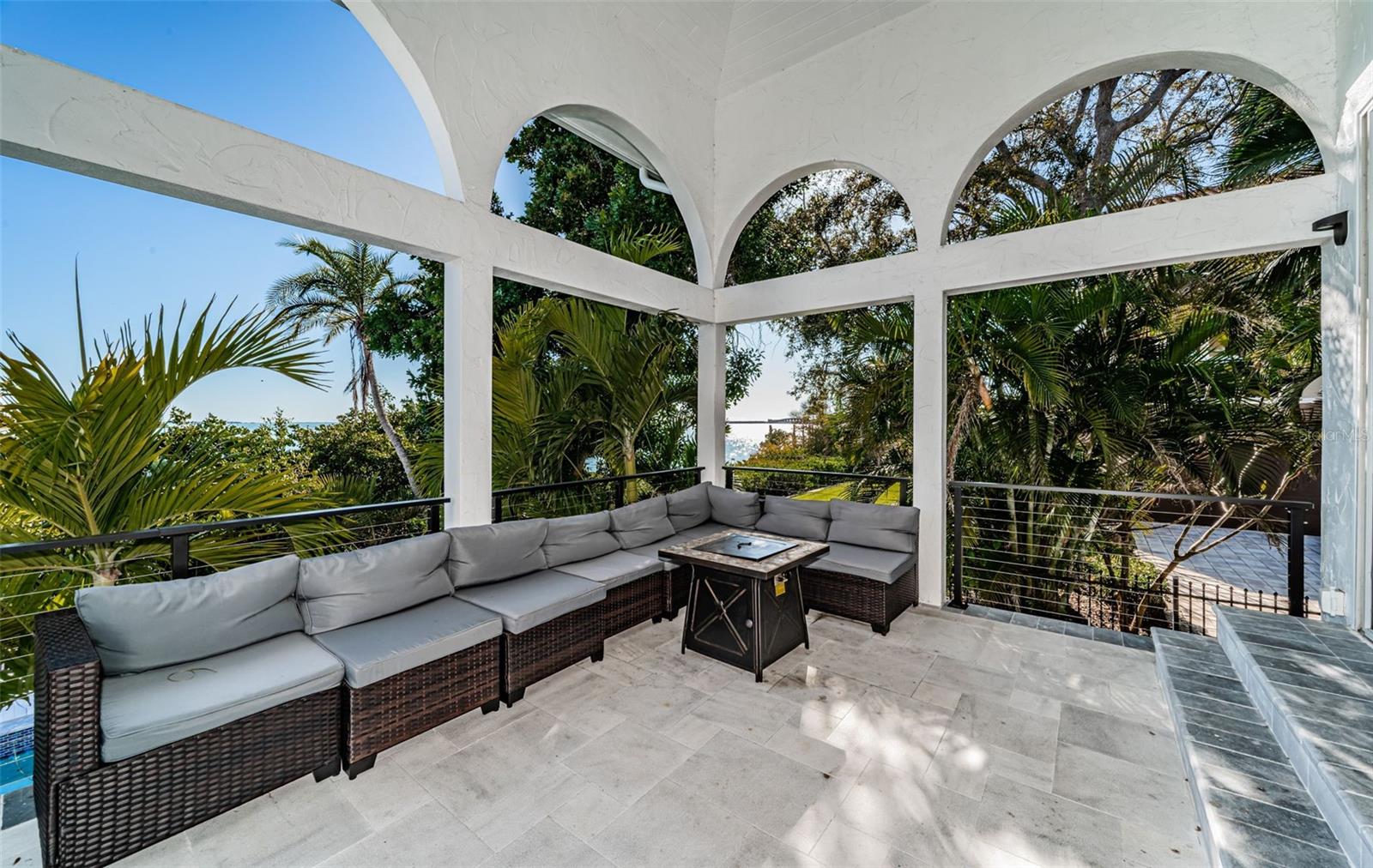 5212 62ND Ave ST PETERSBURG, FL 33715