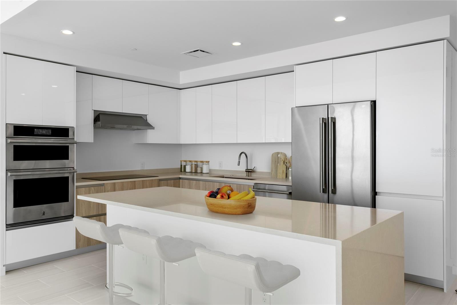 400 CENTRAL Ave #2806 ST PETERSBURG, FL 33701