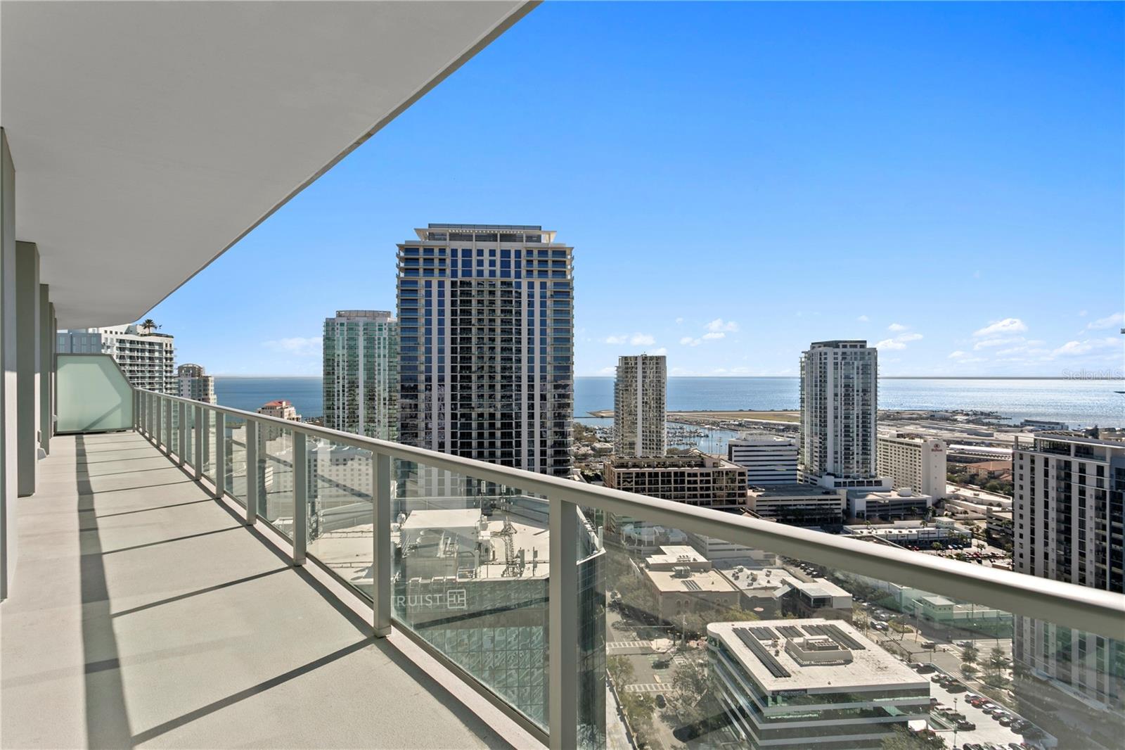 400 CENTRAL Ave #2806 ST PETERSBURG, FL 33701