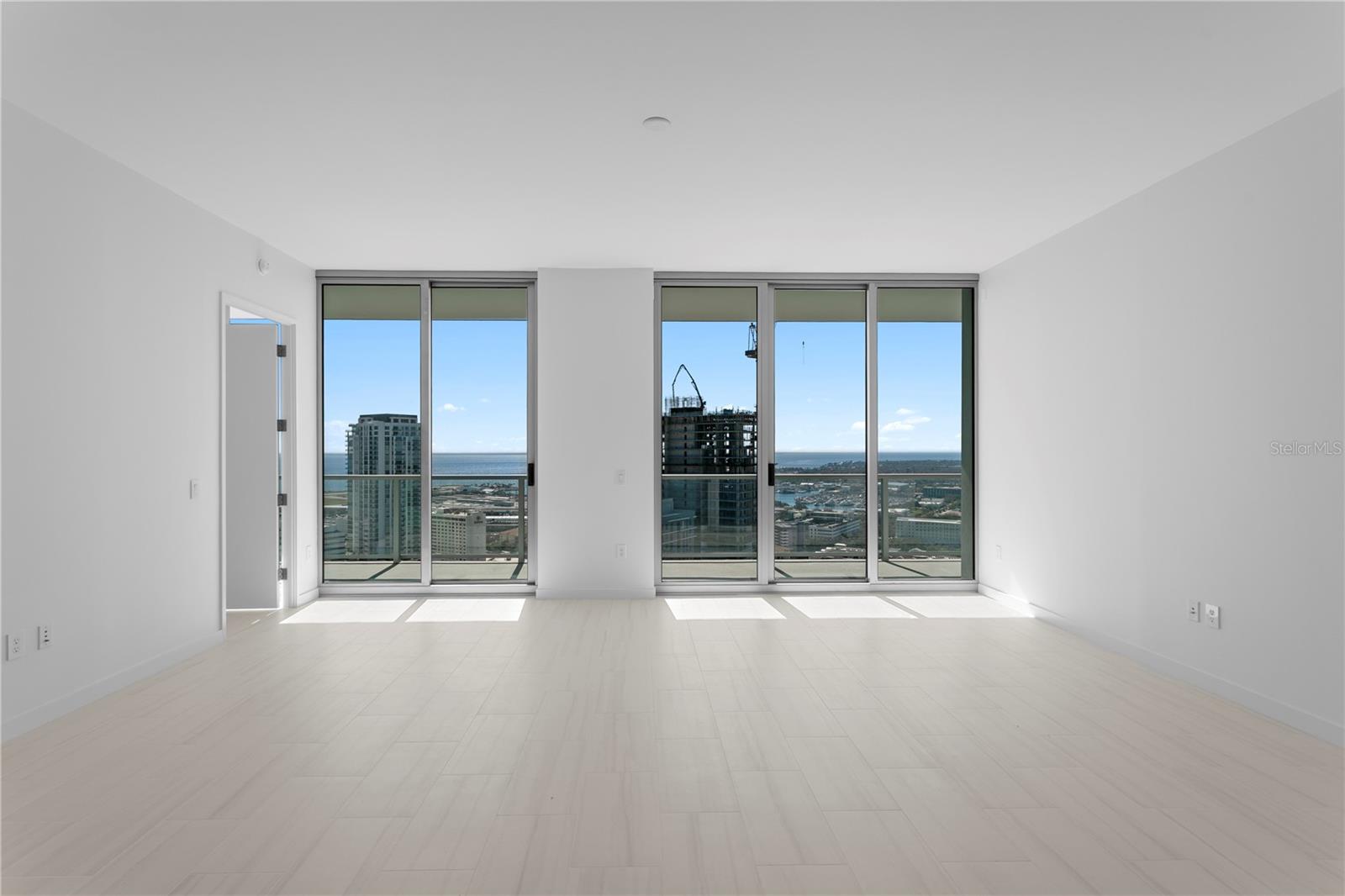 400 CENTRAL Ave #2806 ST PETERSBURG, FL 33701