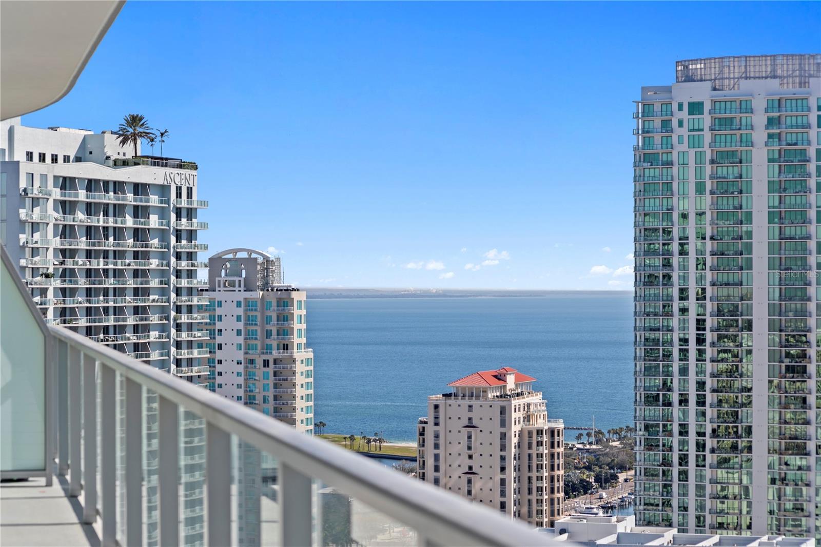 400 CENTRAL Ave #2806 ST PETERSBURG, FL 33701