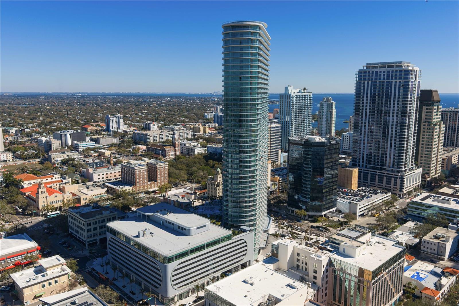 400 CENTRAL Ave #2806 ST PETERSBURG, FL 33701