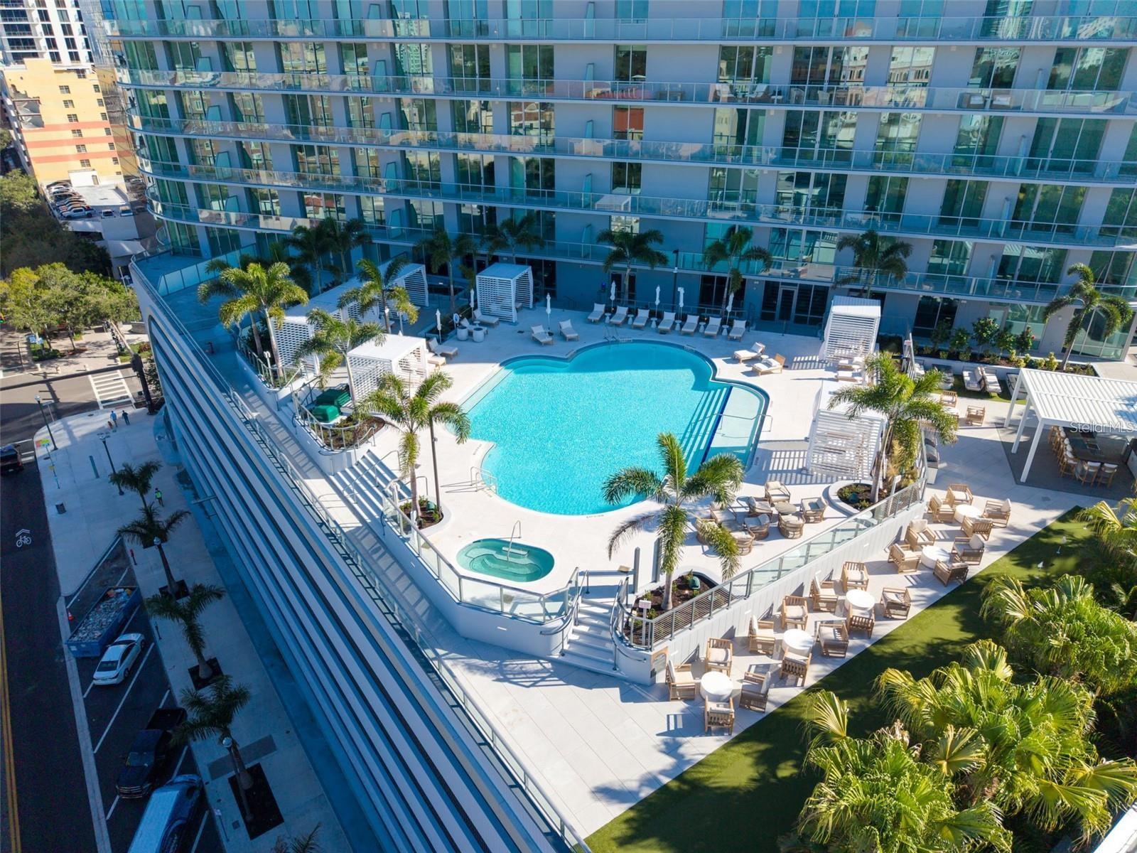 400 CENTRAL Ave #2806 ST PETERSBURG, FL 33701