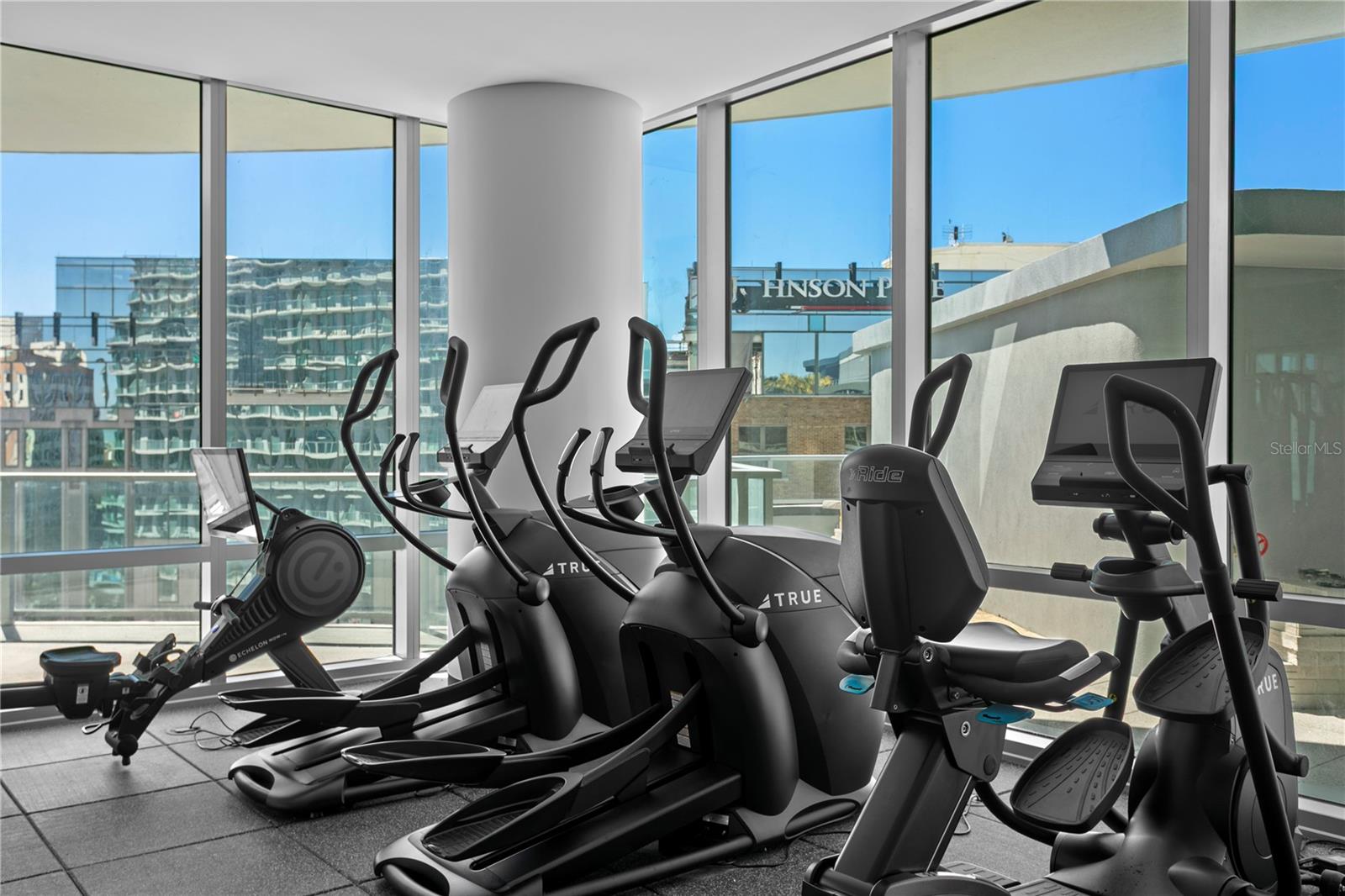 400 CENTRAL Ave #2806 ST PETERSBURG, FL 33701