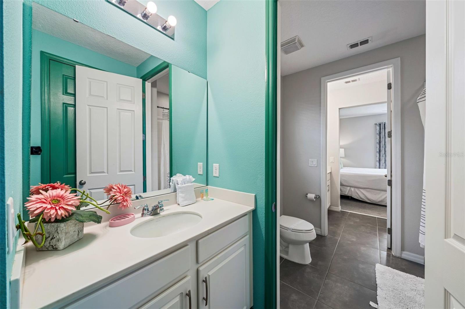 9079 SUNSHINE Rdg Cir KISSIMMEE, FL 34747