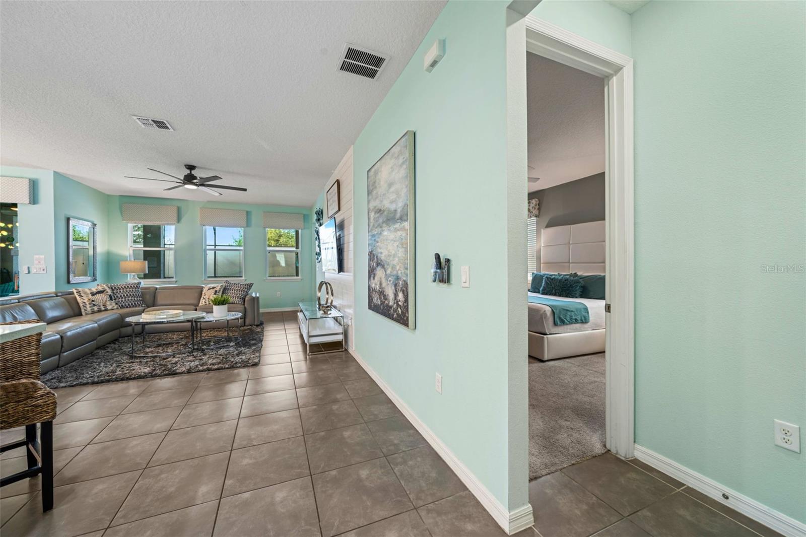 9079 SUNSHINE Rdg Cir KISSIMMEE, FL 34747