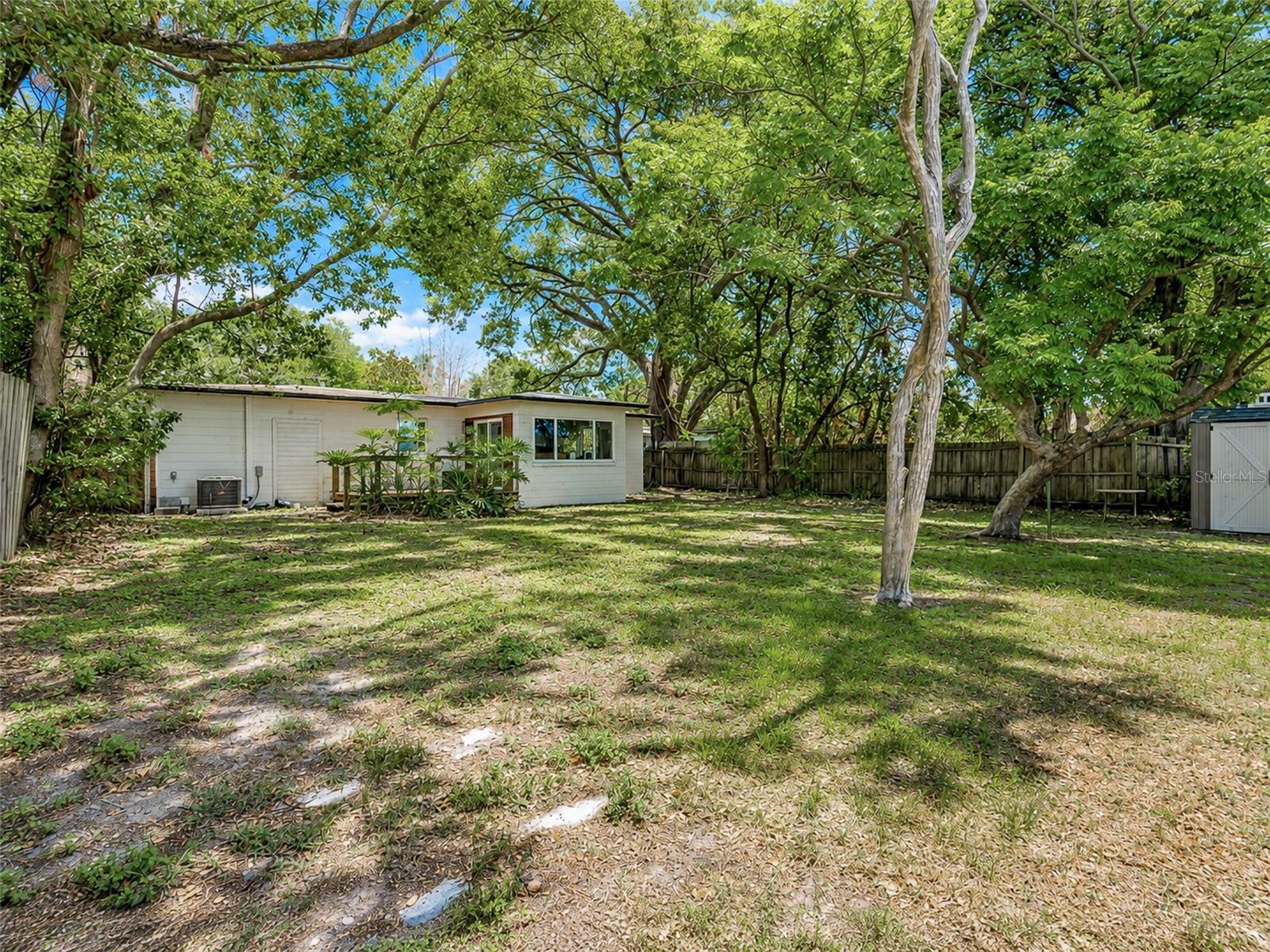 304 E JERSEY St ORLANDO, FL 32806