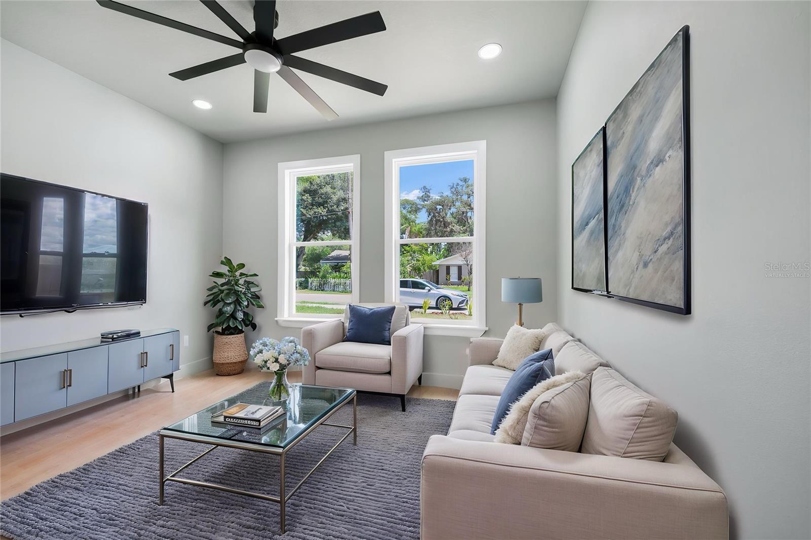 2034 E GRANT Ave ORLANDO, FL 32806