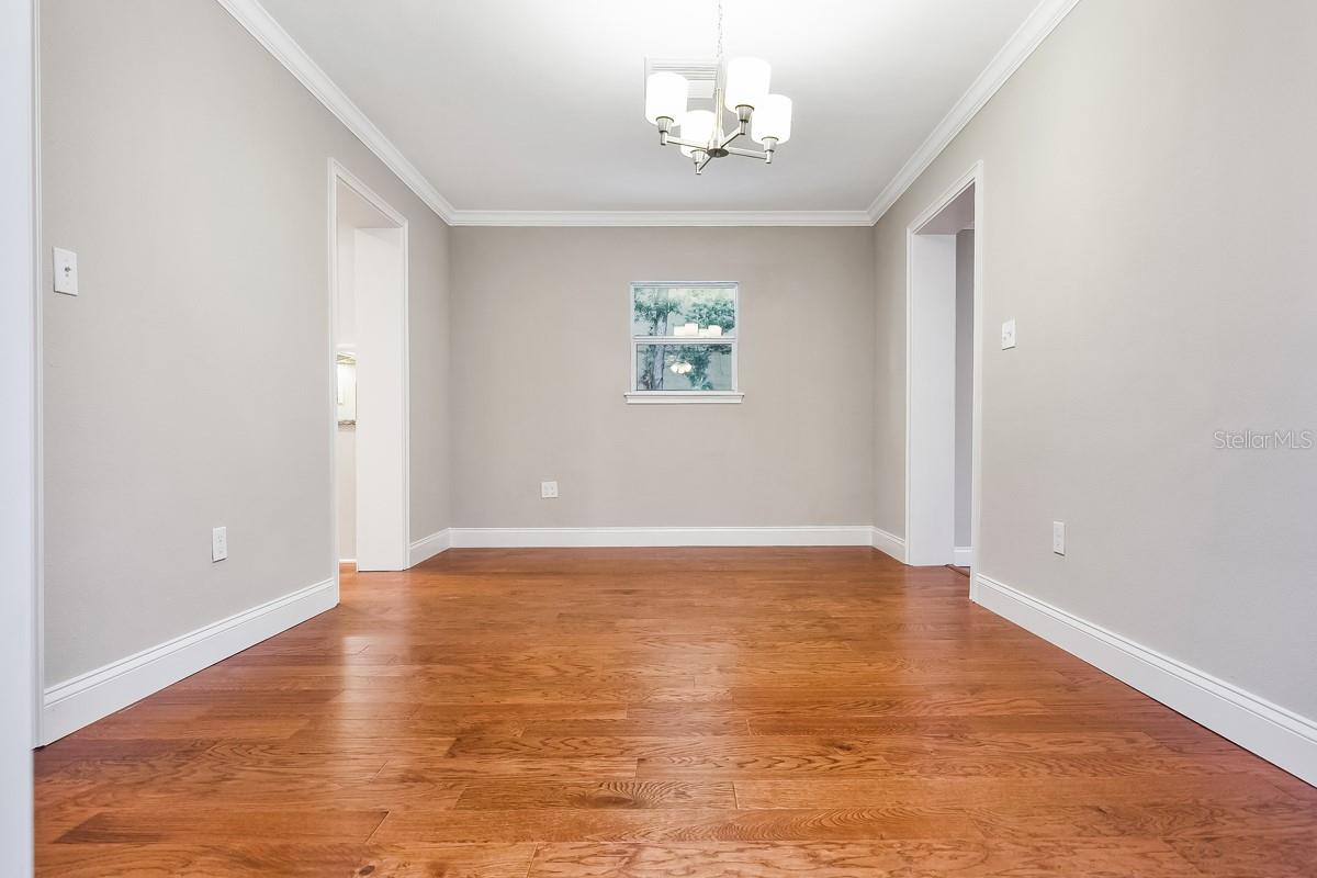 1505 CATHERINE St ORLANDO, FL 32801