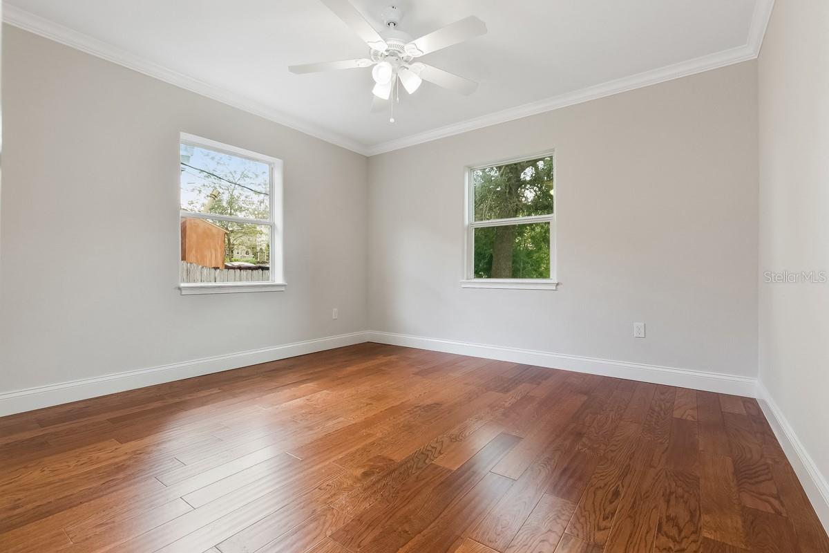 1505 CATHERINE St ORLANDO, FL 32801
