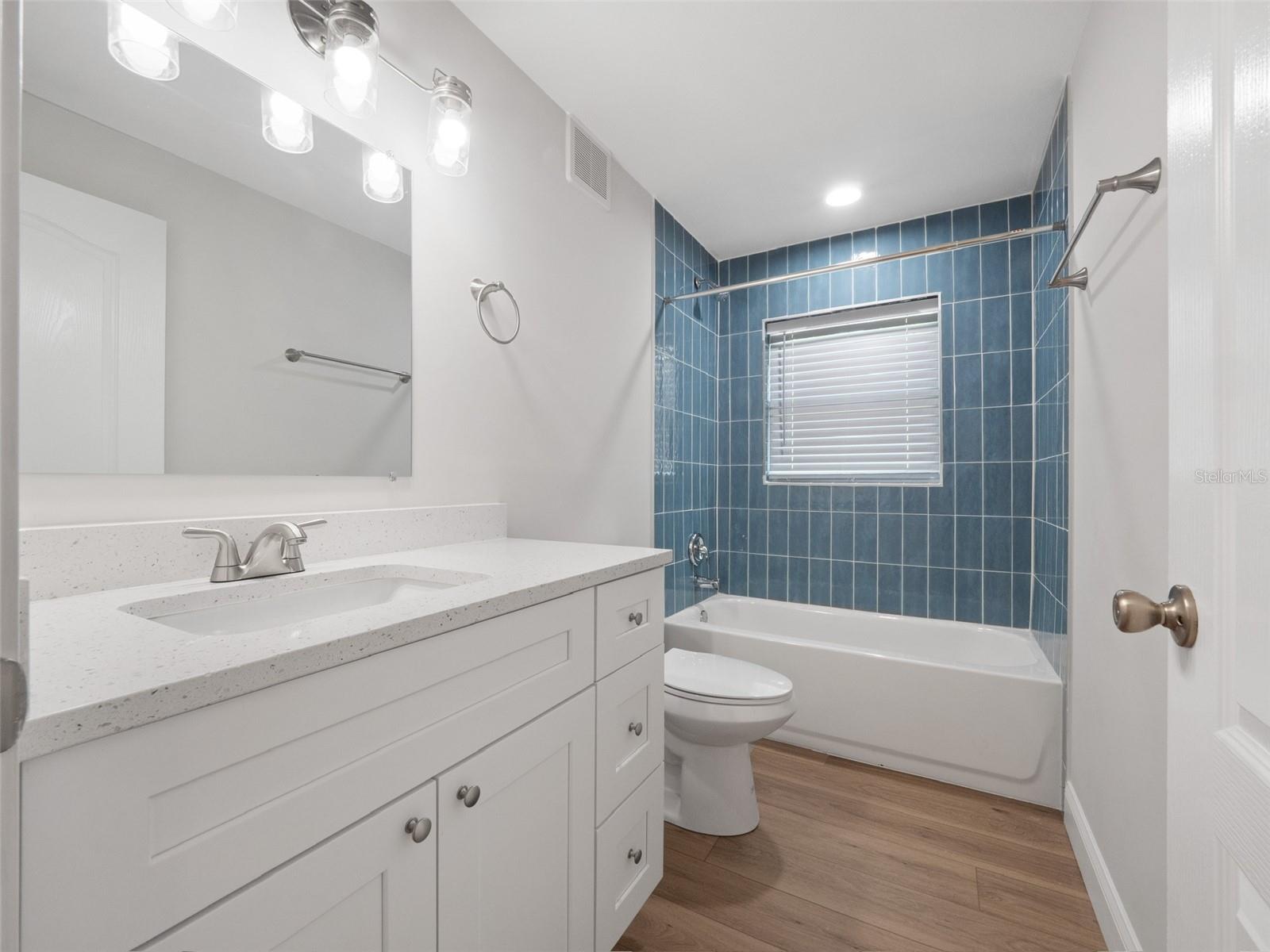 1505 CATHERINE St ORLANDO, FL 32801
