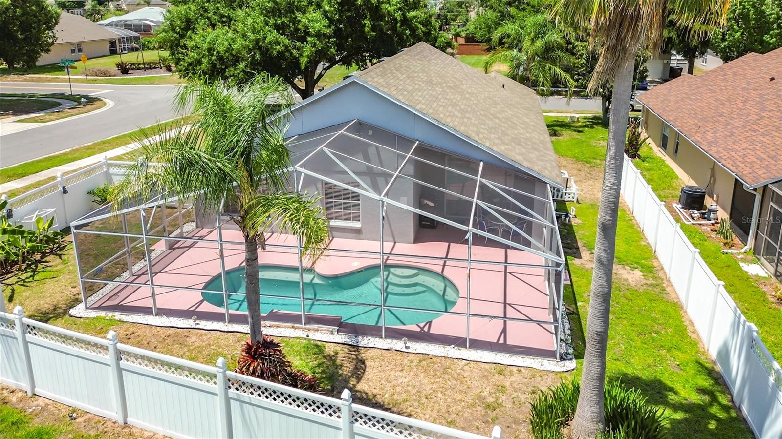 7949 GOLDEN POND Cir KISSIMMEE, FL 34747