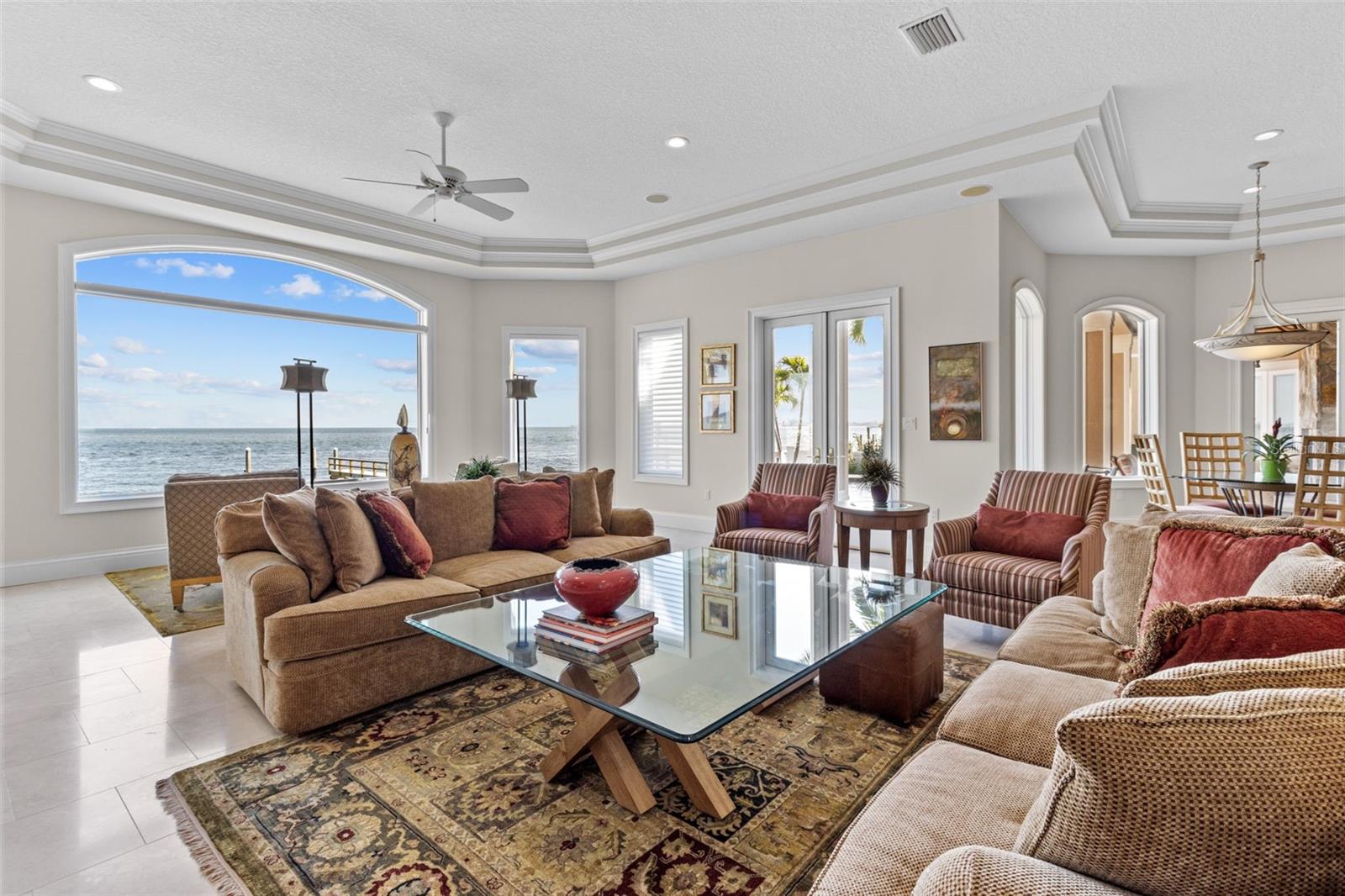 1737 BRIGHTWATERS Blvd ST PETERSBURG, FL 33704