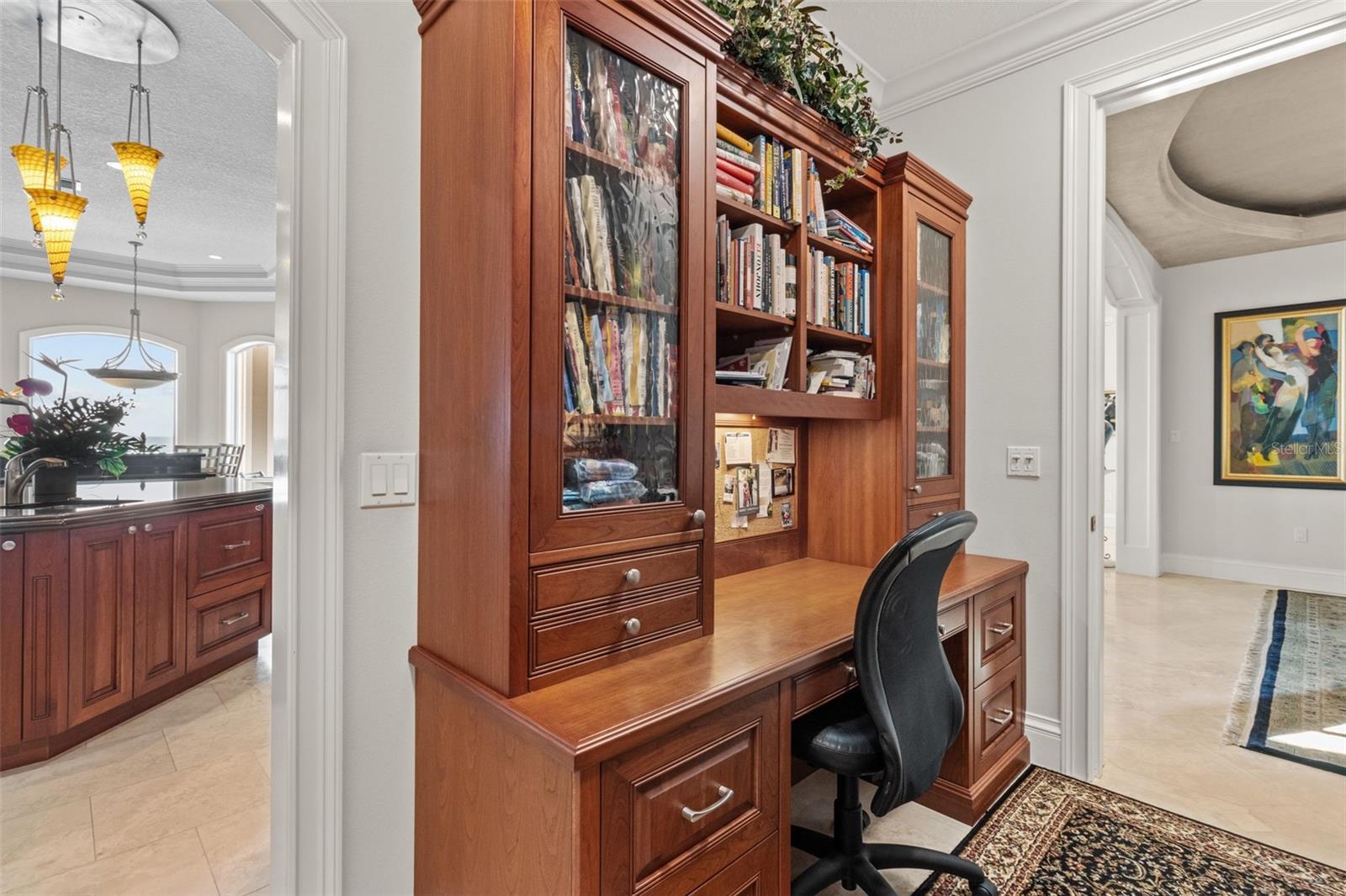 1737 BRIGHTWATERS Blvd ST PETERSBURG, FL 33704