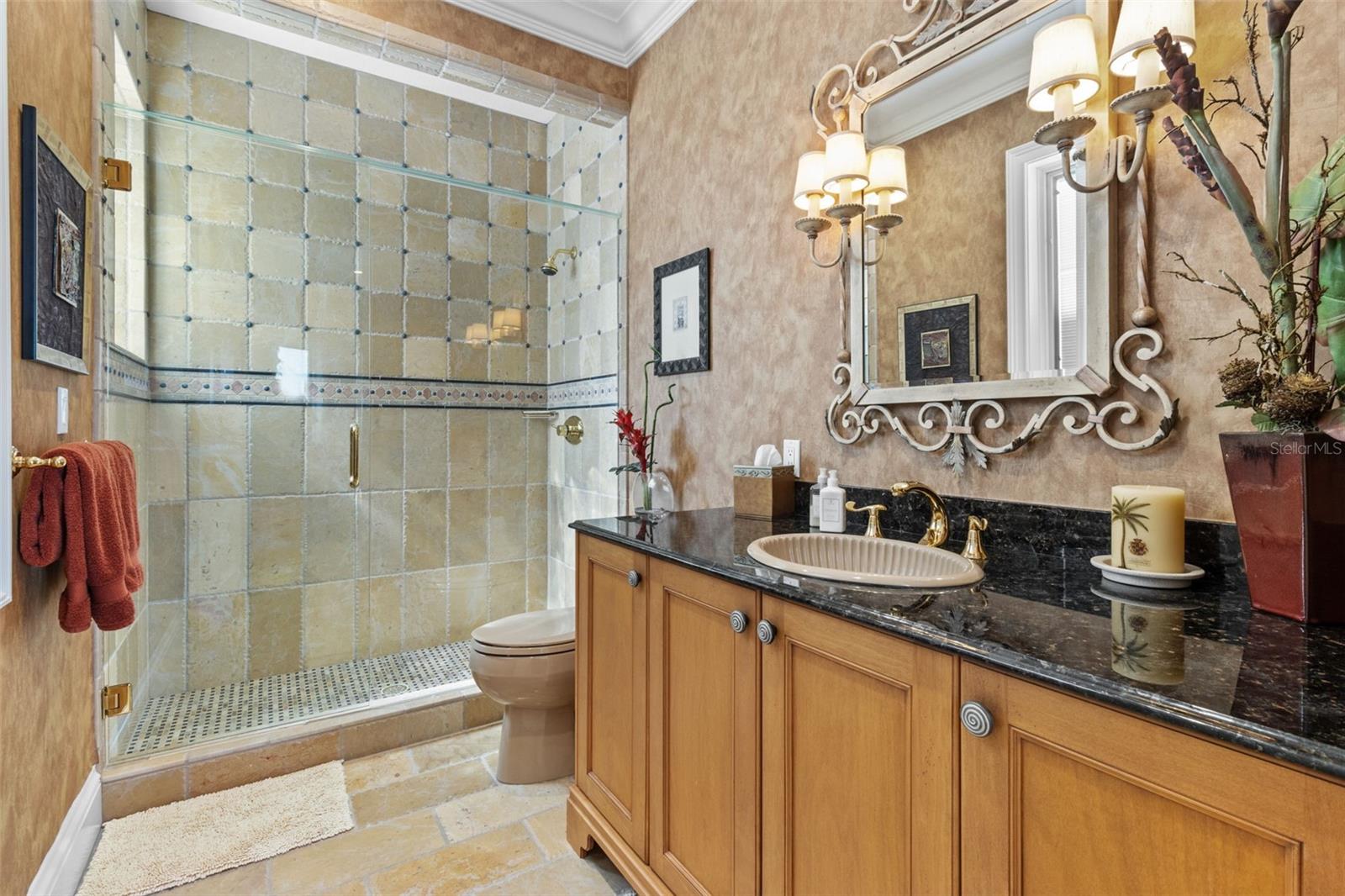 1737 BRIGHTWATERS Blvd ST PETERSBURG, FL 33704