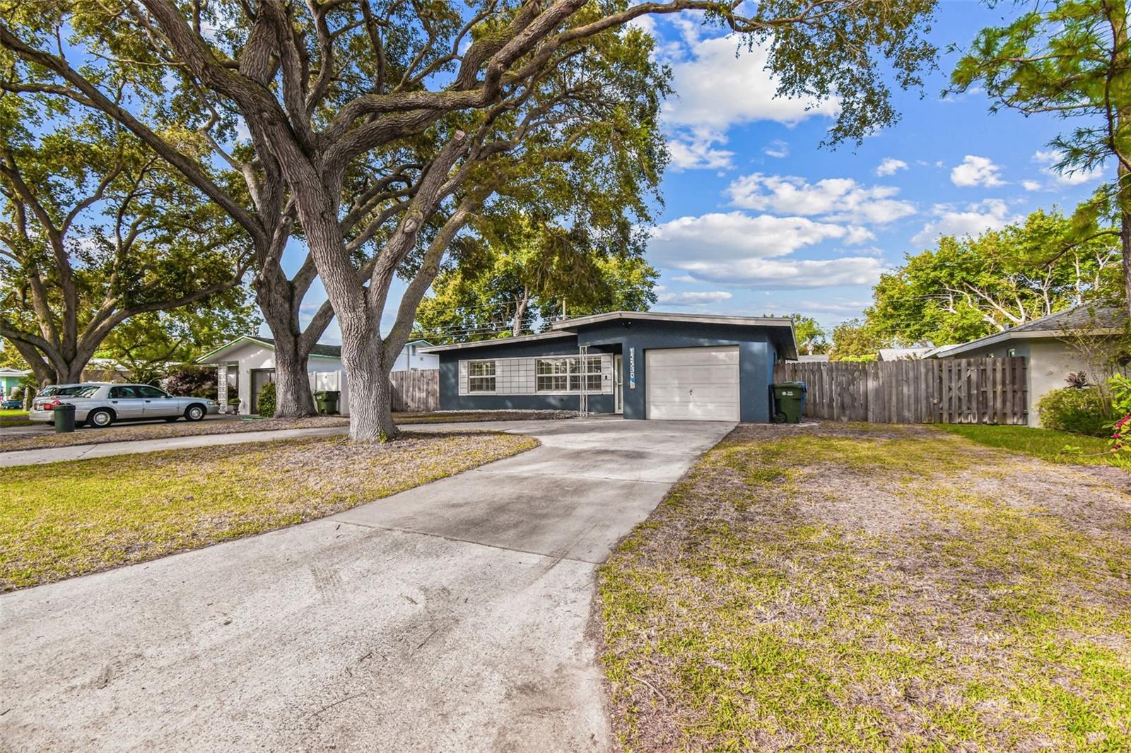 12530 136TH Ln LARGO, FL 33774