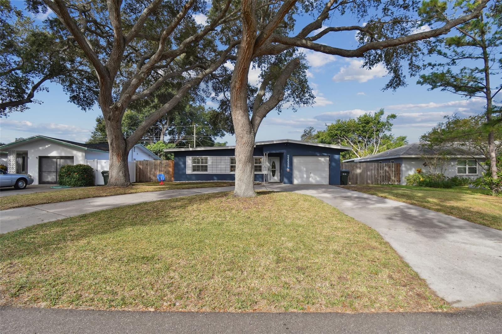 12530 136TH Ln LARGO, FL 33774