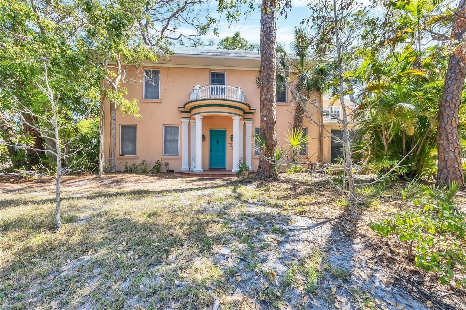 2315 MCCLELLAN Pkwy