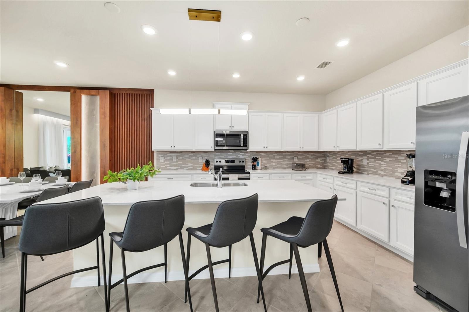 16248 SAINT MARTIN St CLERMONT, FL 34714