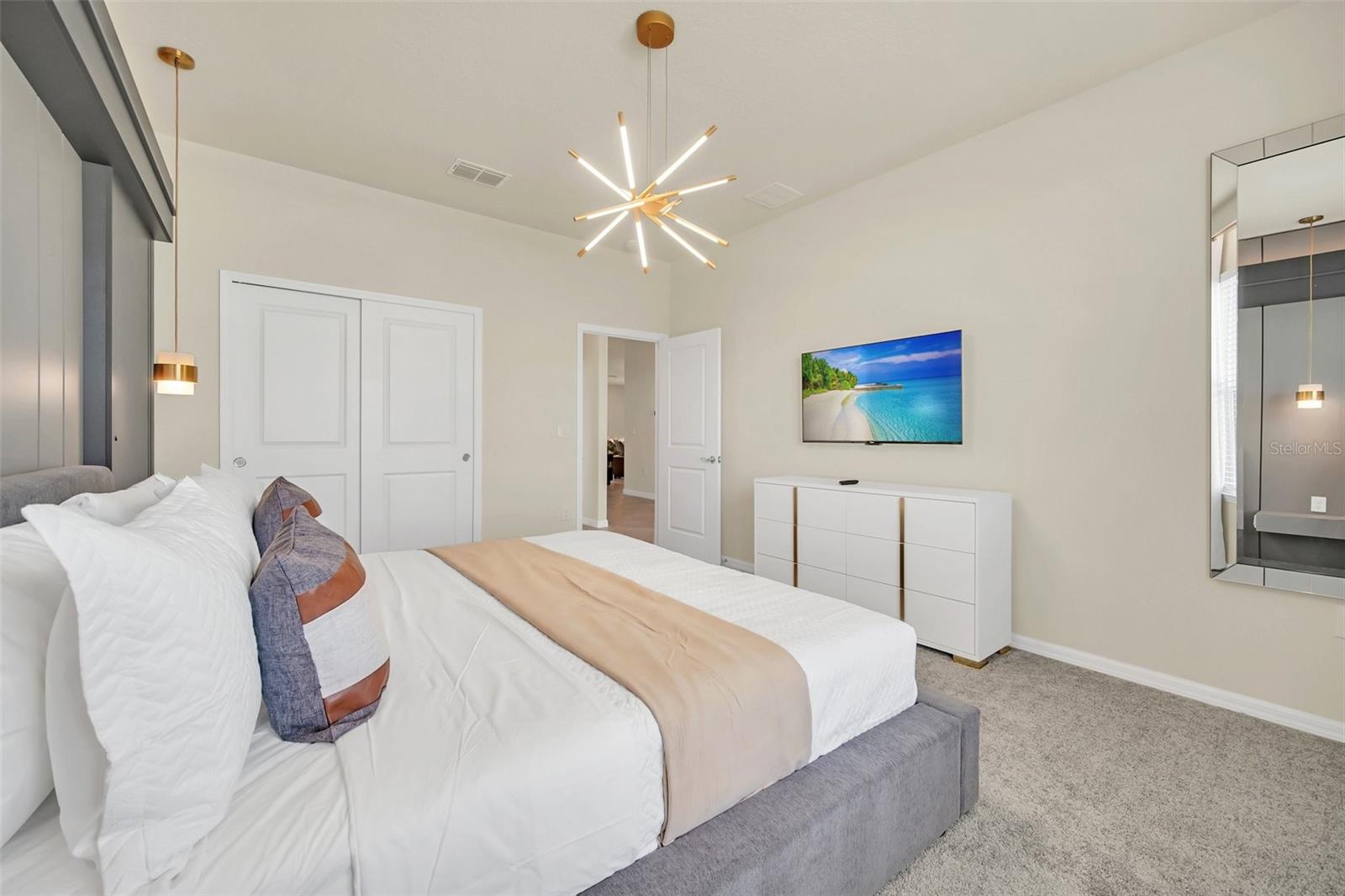 16248 SAINT MARTIN St CLERMONT, FL 34714