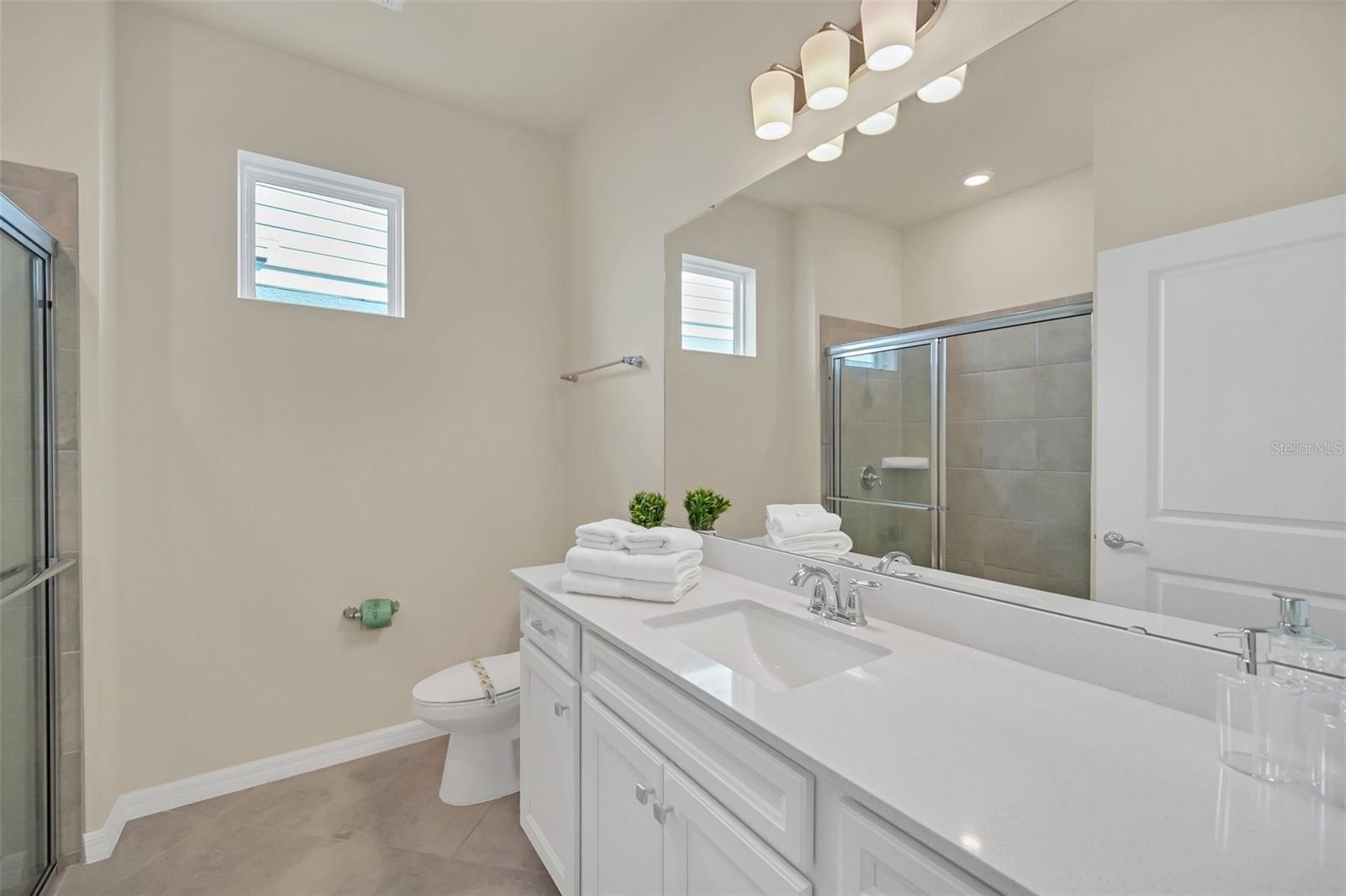 16248 SAINT MARTIN St CLERMONT, FL 34714