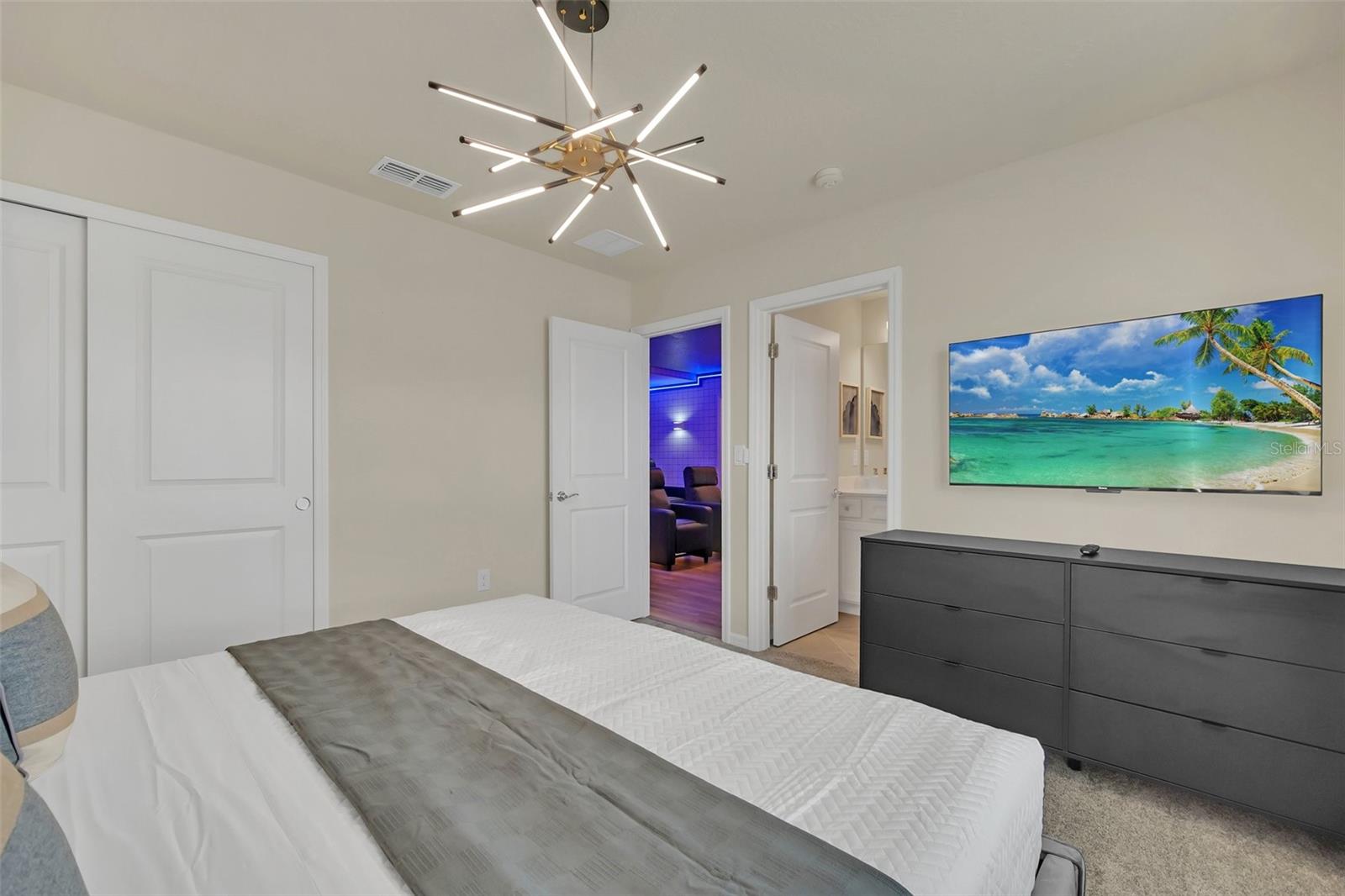 16248 SAINT MARTIN St CLERMONT, FL 34714