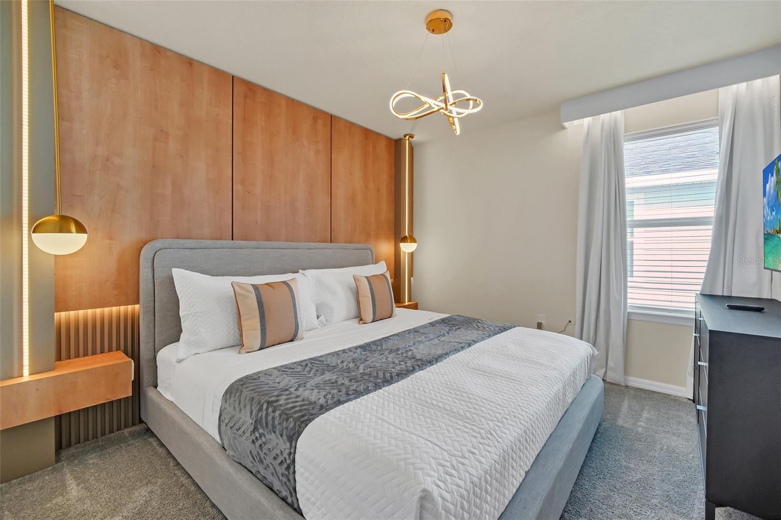 16248 SAINT MARTIN St CLERMONT, FL 34714