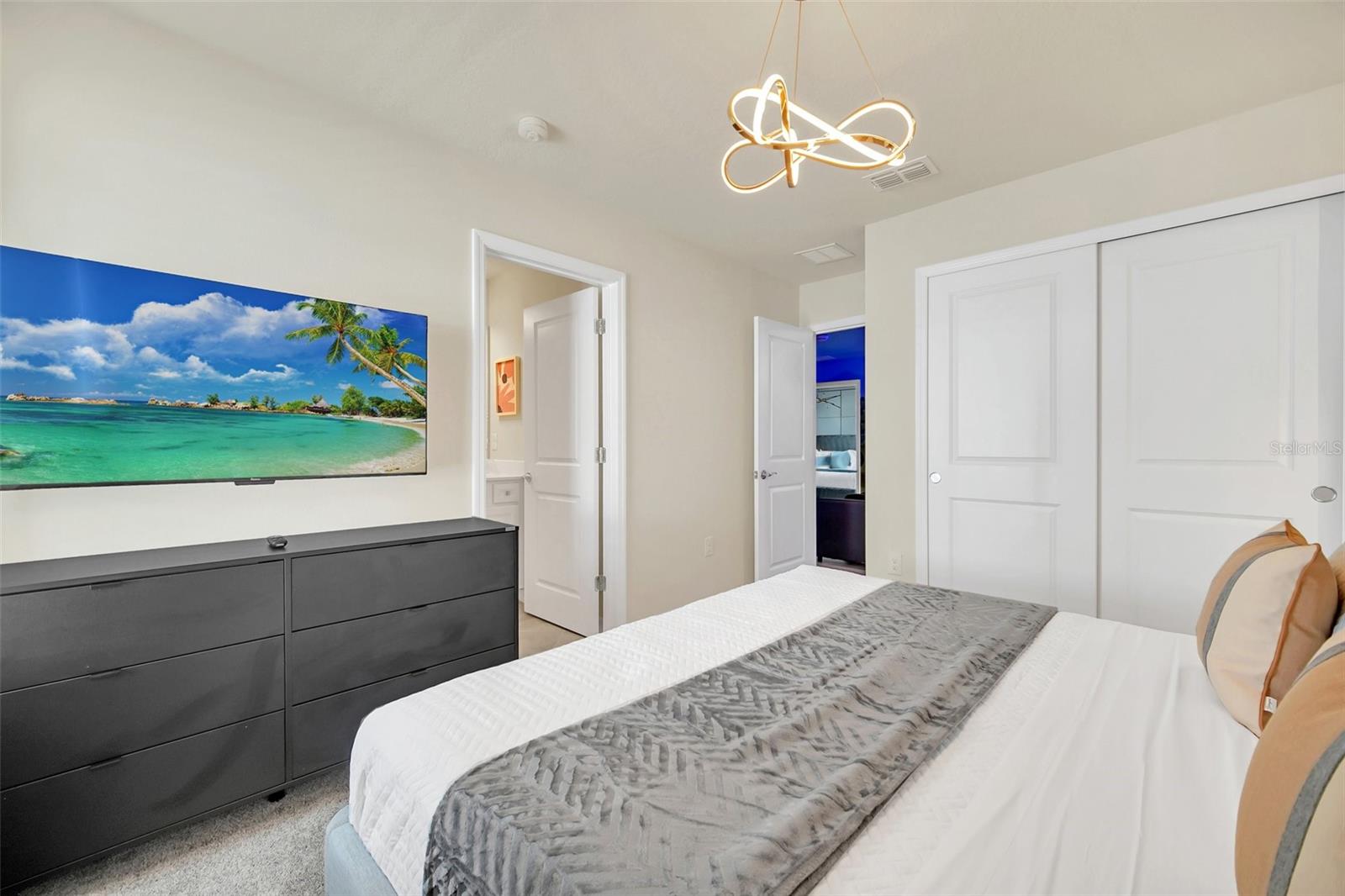 16248 SAINT MARTIN St CLERMONT, FL 34714