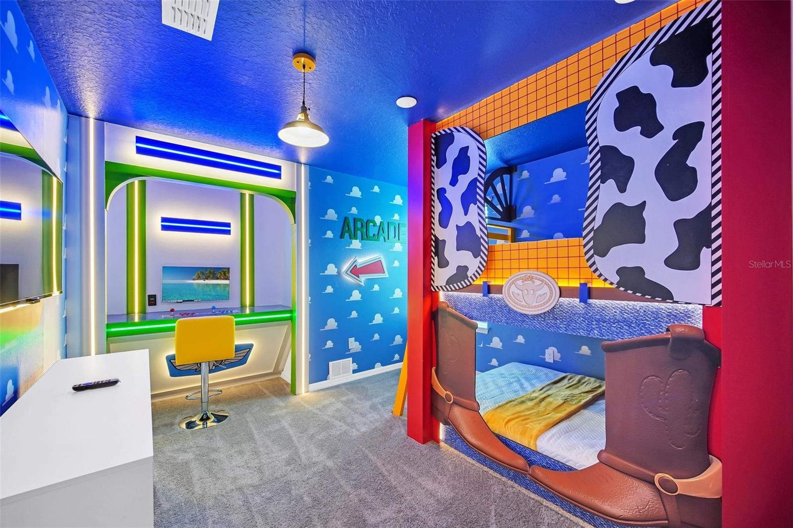 16248 SAINT MARTIN St CLERMONT, FL 34714