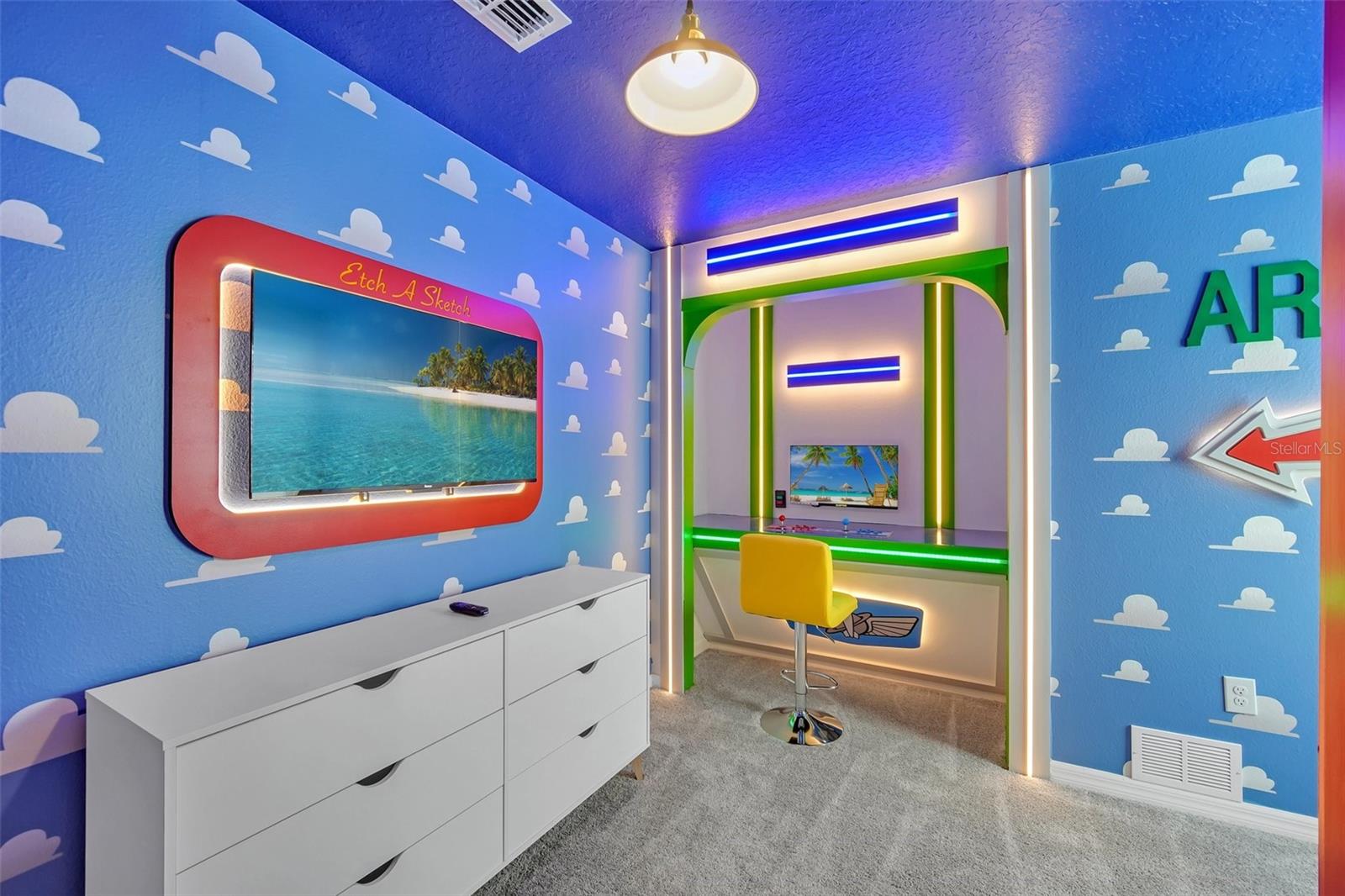 16248 SAINT MARTIN St CLERMONT, FL 34714