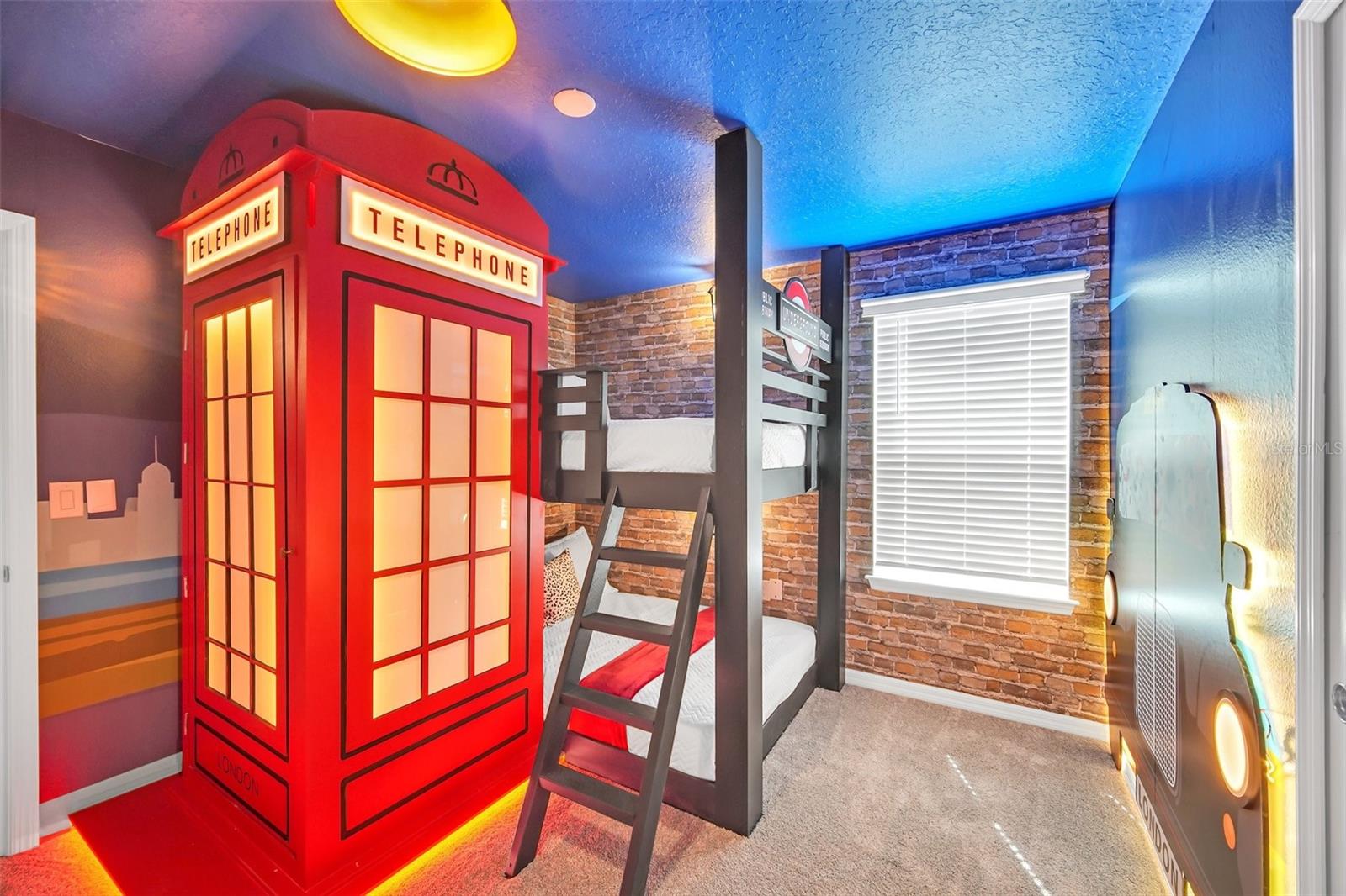 16248 SAINT MARTIN St CLERMONT, FL 34714