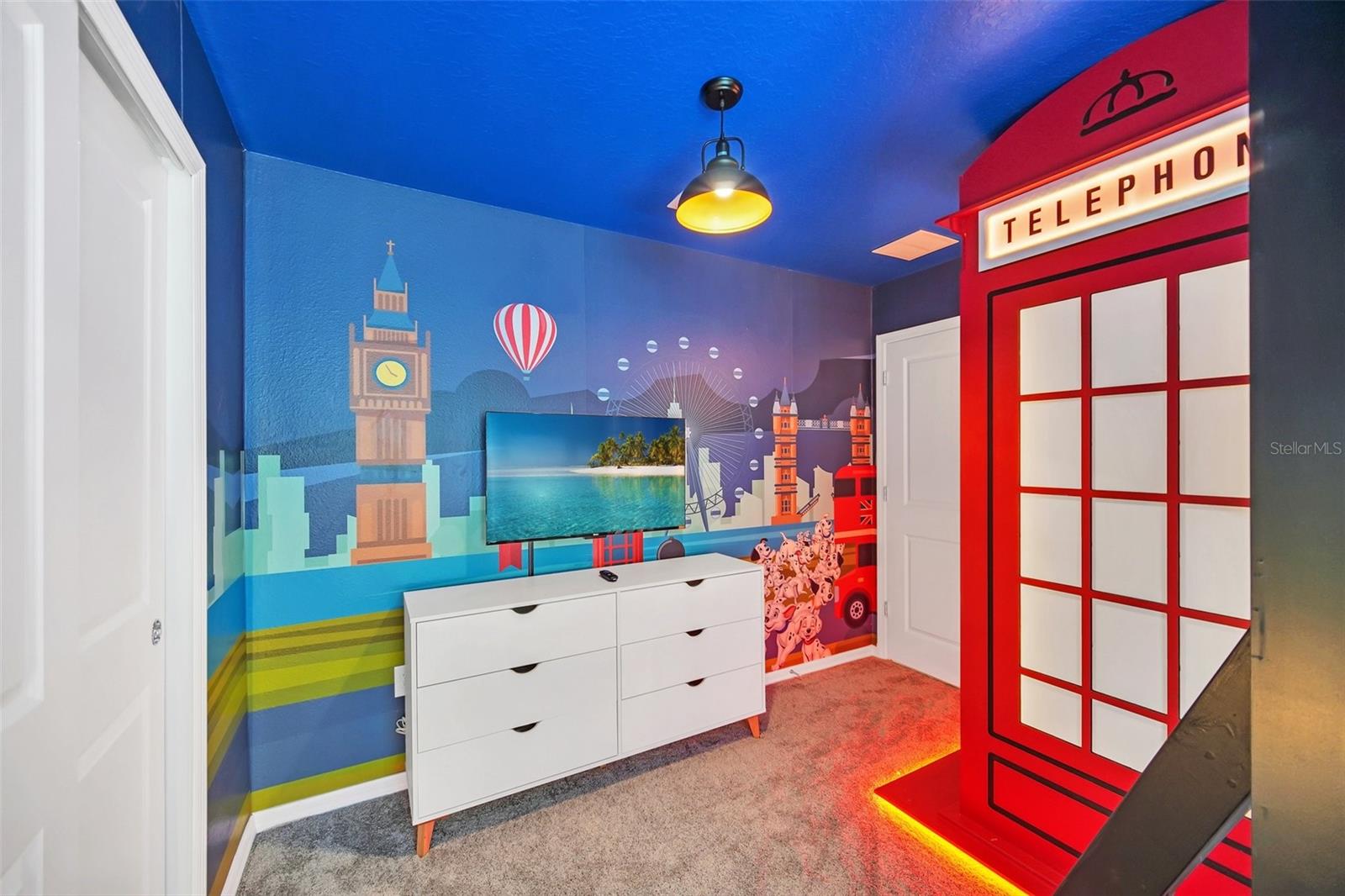 16248 SAINT MARTIN St CLERMONT, FL 34714