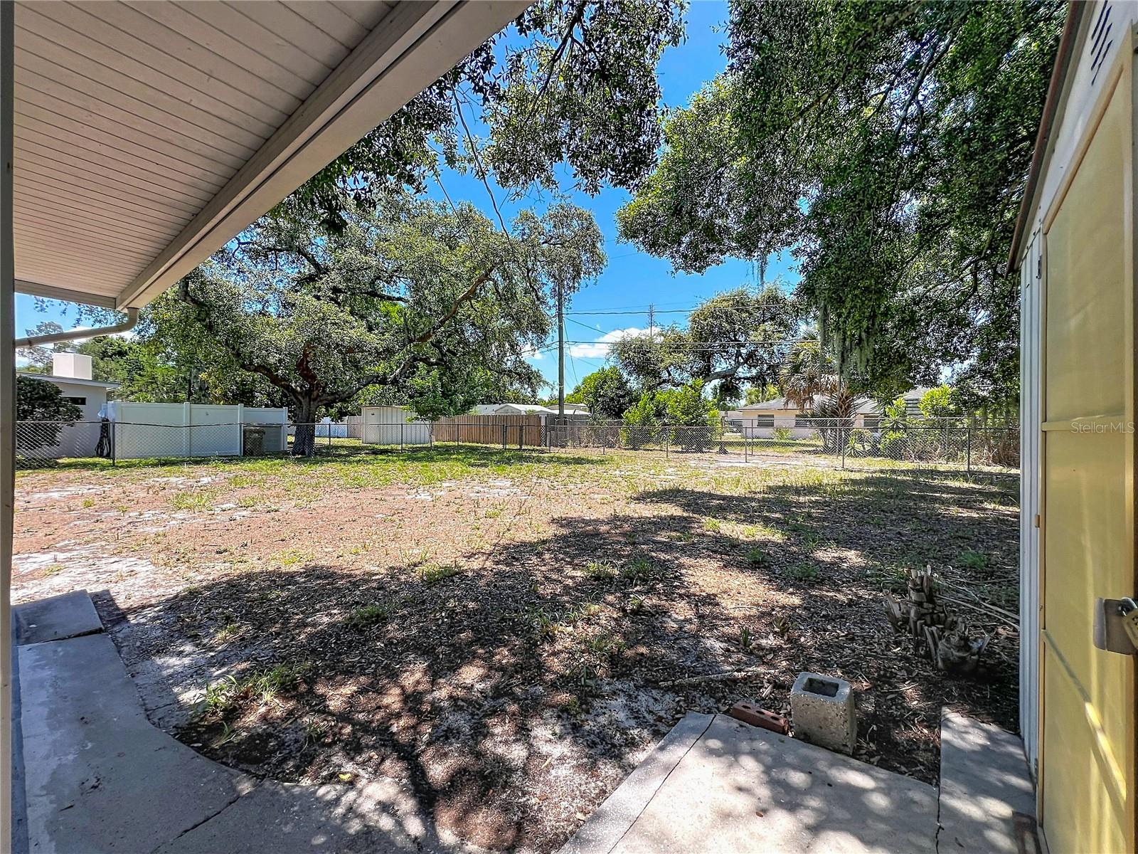 2980 WESTLAND Rd MOUNT DORA, FL 32757