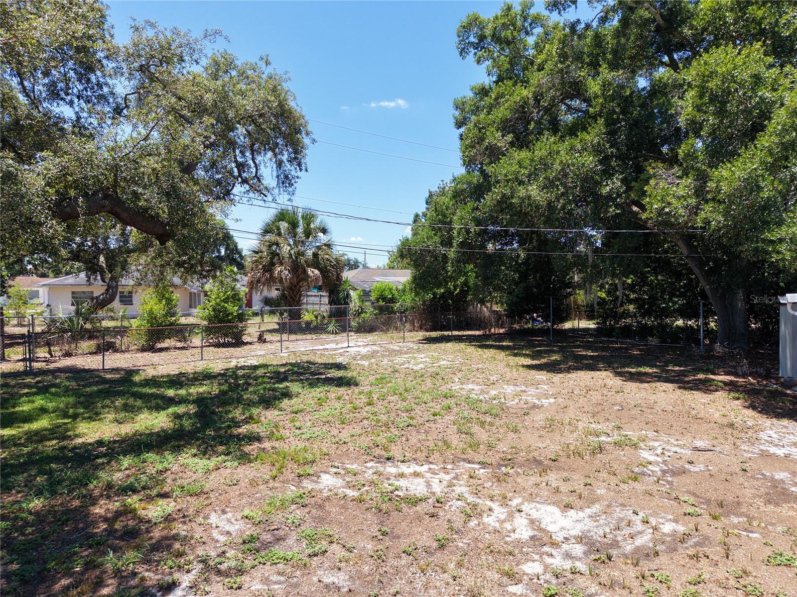 2980 WESTLAND Rd MOUNT DORA, FL 32757