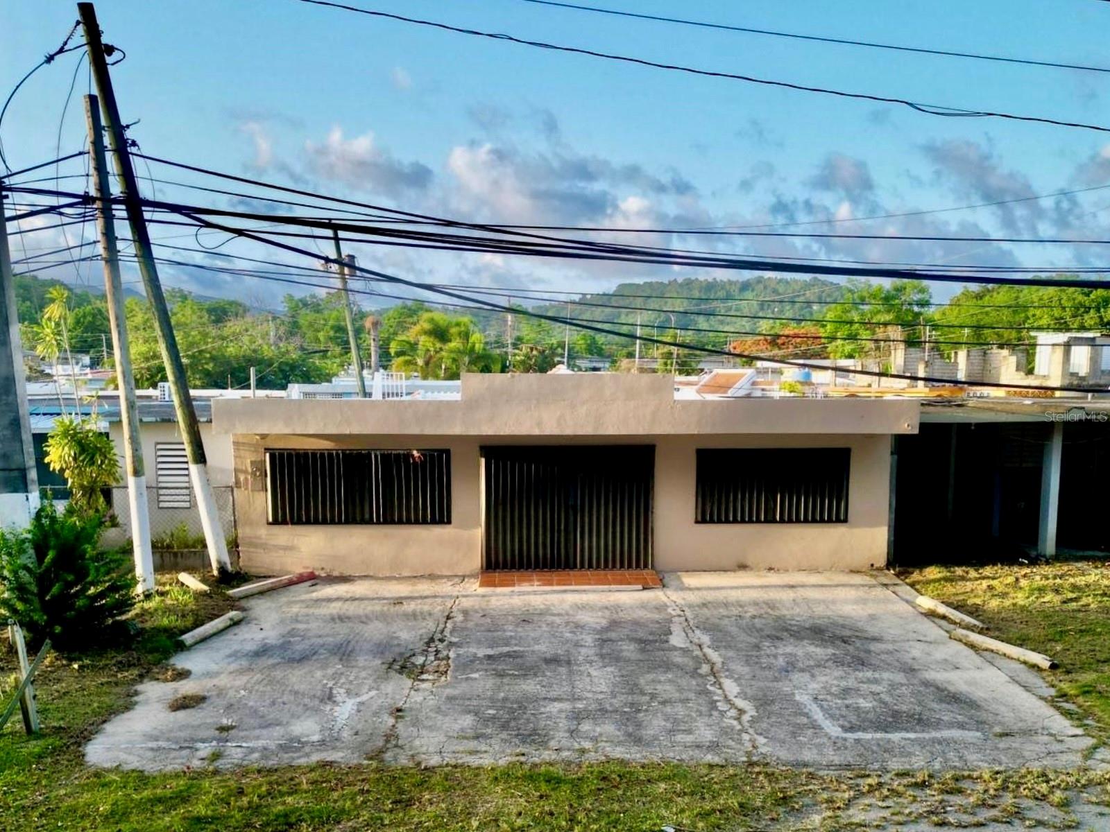 CALLE 2 VILLA DEL ROSARIO #D5 NAGUABO, PR 00718