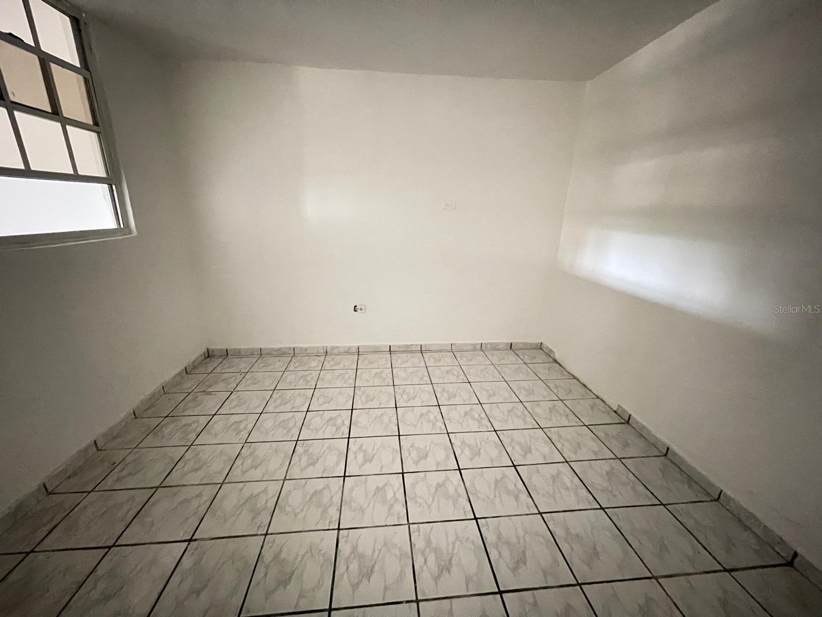 CALLE 2 VILLA DEL ROSARIO #D5 NAGUABO, PR 00718