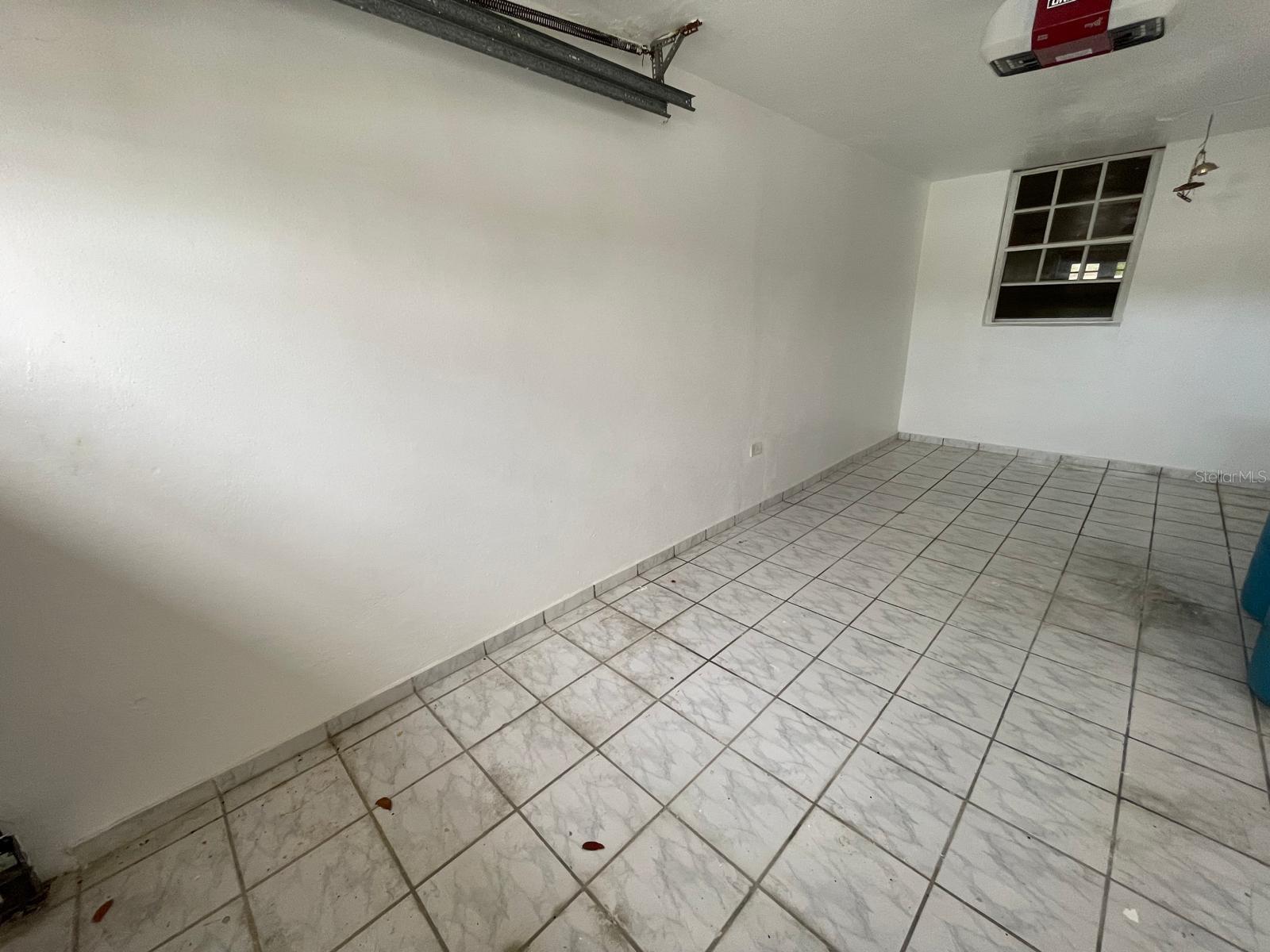 CALLE 2 VILLA DEL ROSARIO #D5 NAGUABO, PR 00718