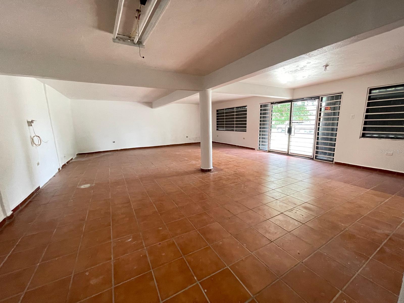 CALLE 2 VILLA DEL ROSARIO #D5 NAGUABO, PR 00718