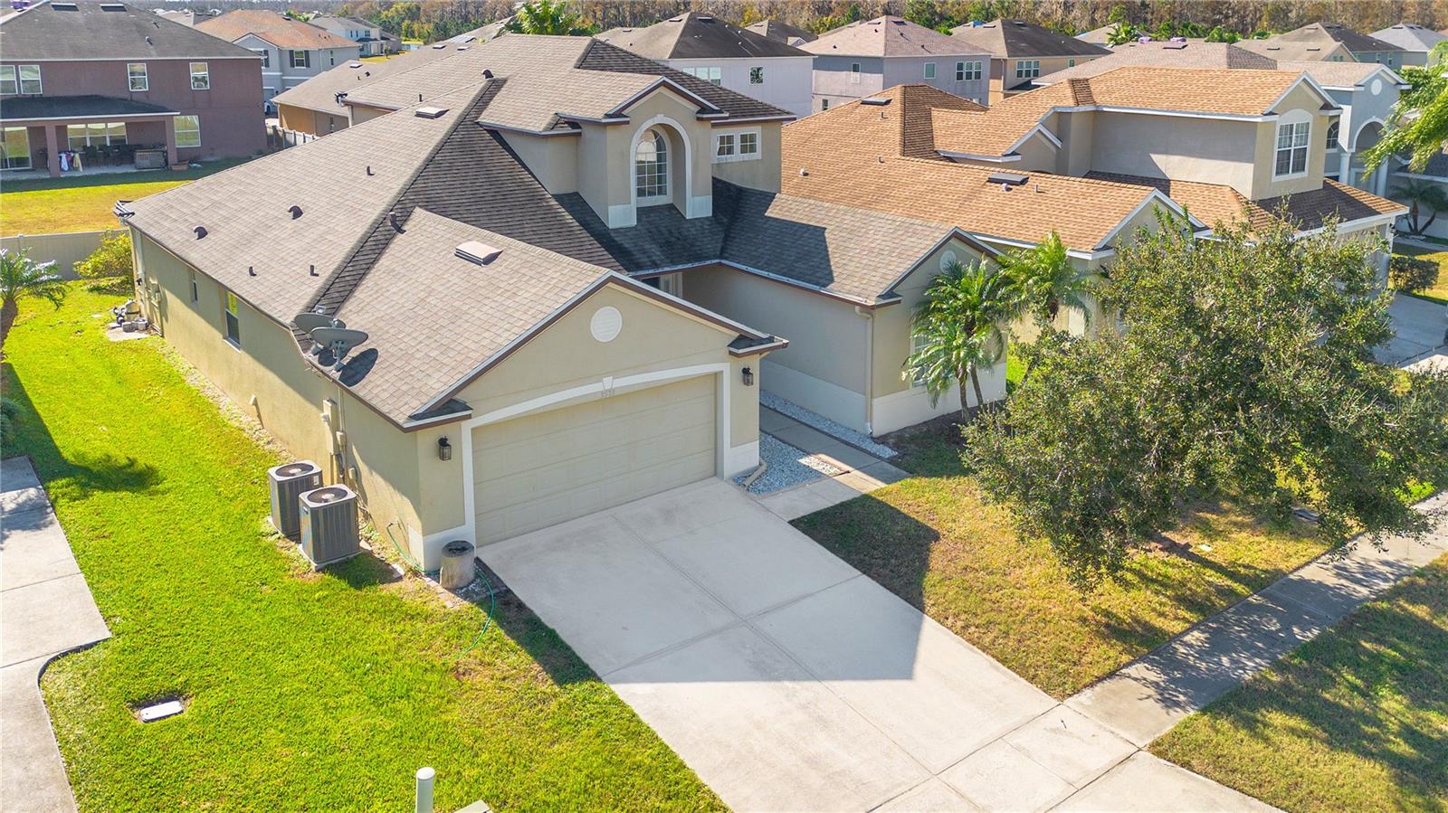 3571 MAPLE Rdg Cir