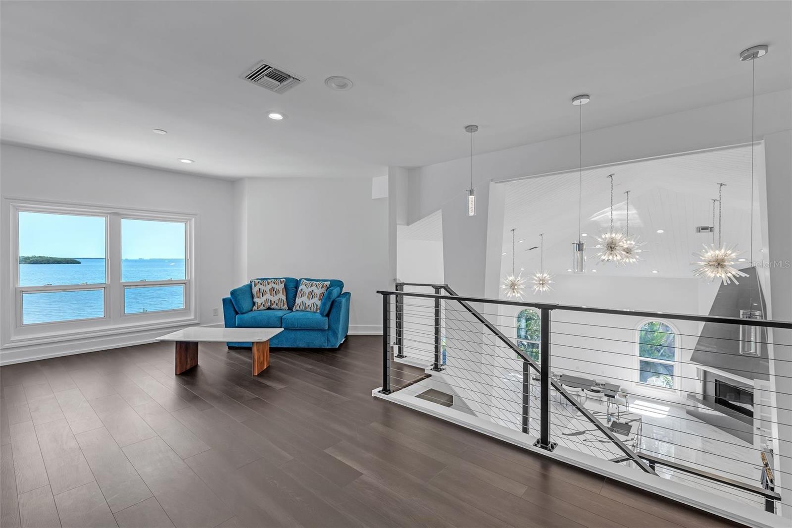 5212 62ND Ave ST PETERSBURG, FL 33715