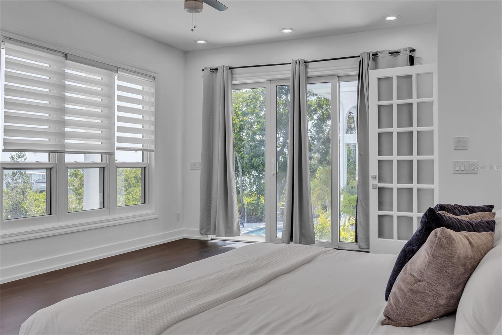 5212 62ND Ave ST PETERSBURG, FL 33715