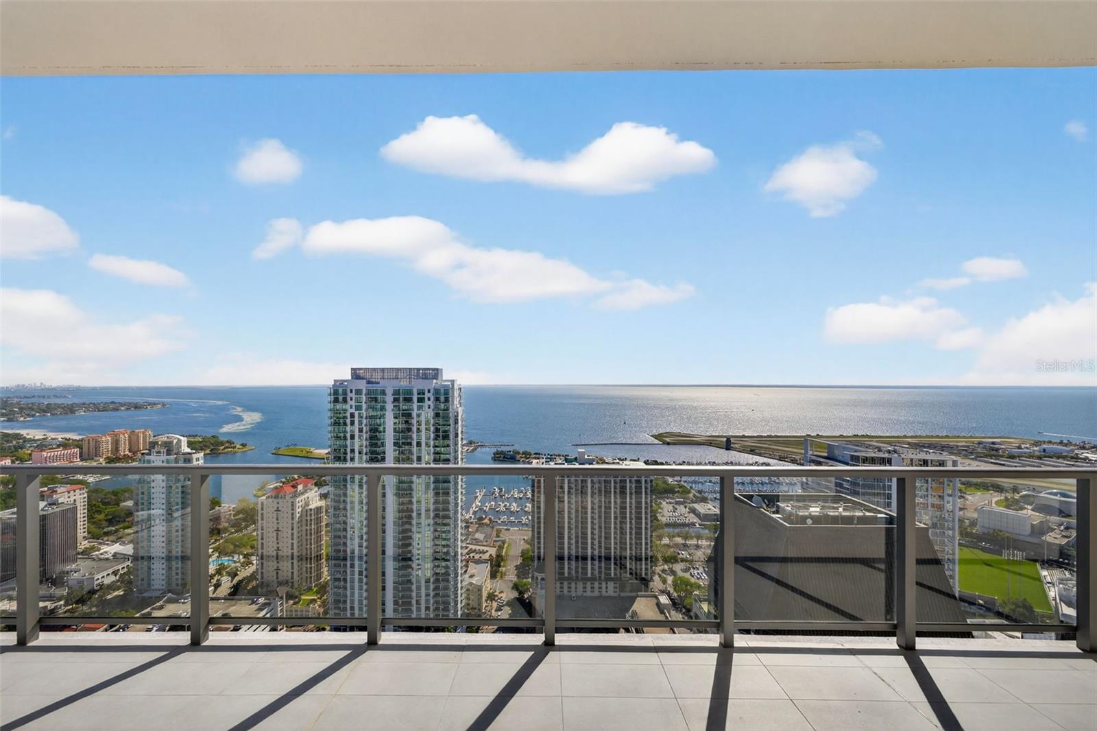 275 1ST Ave #4202 ST PETERSBURG, FL 33701