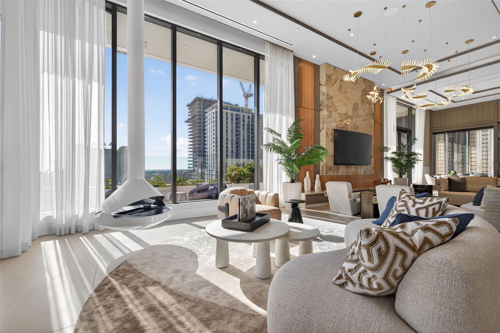 275 1ST Ave #4202 ST PETERSBURG, FL 33701