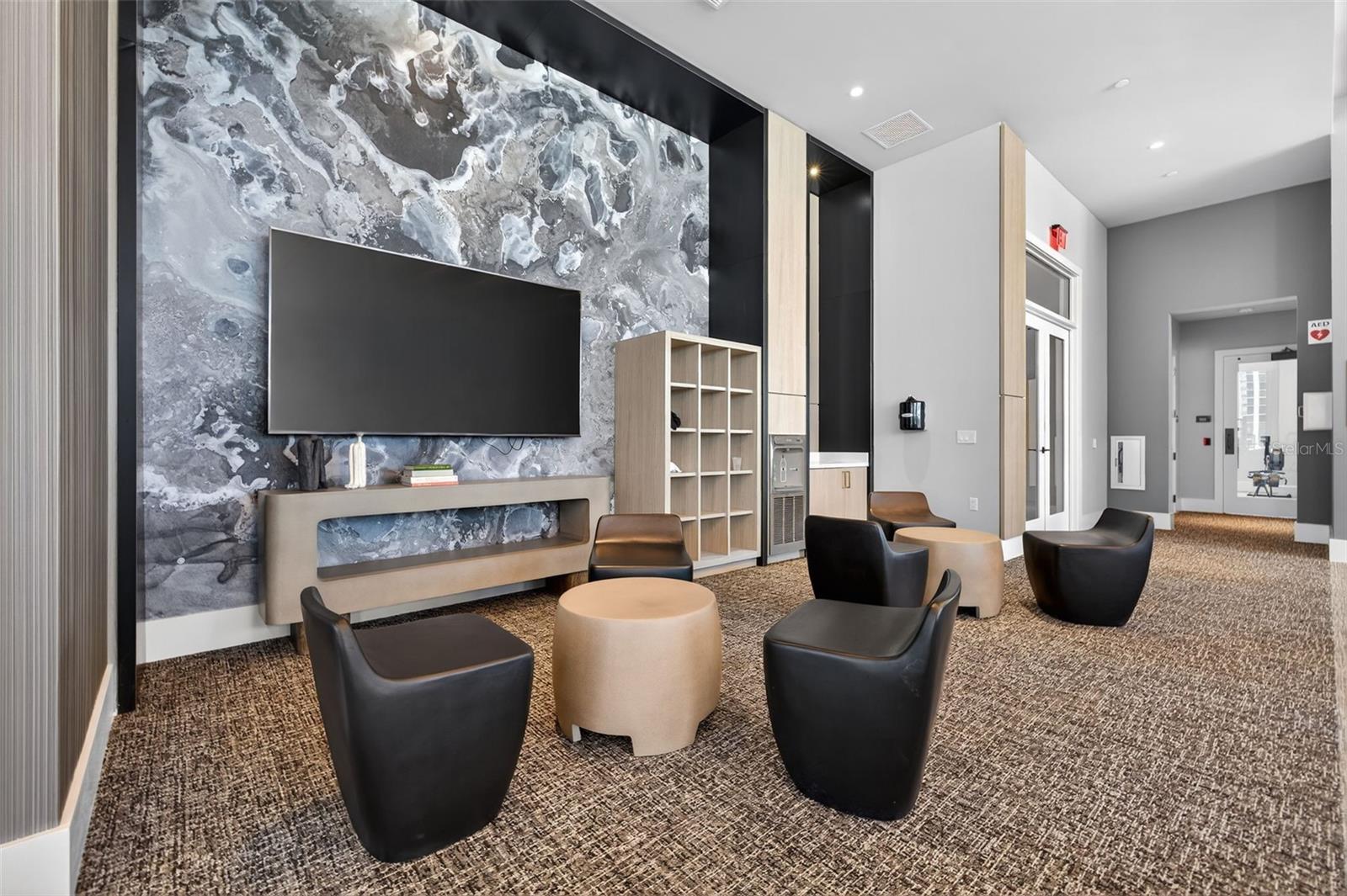 275 1ST Ave #4202 ST PETERSBURG, FL 33701