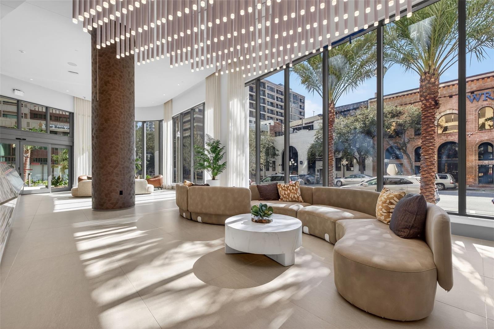 275 1ST Ave #4202 ST PETERSBURG, FL 33701