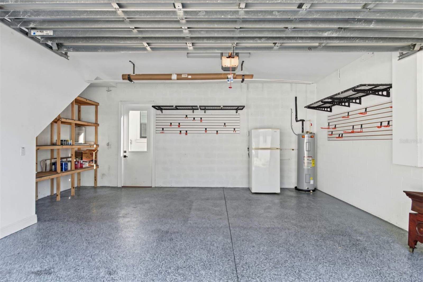 555 26TH Ave ST PETERSBURG, FL 33704