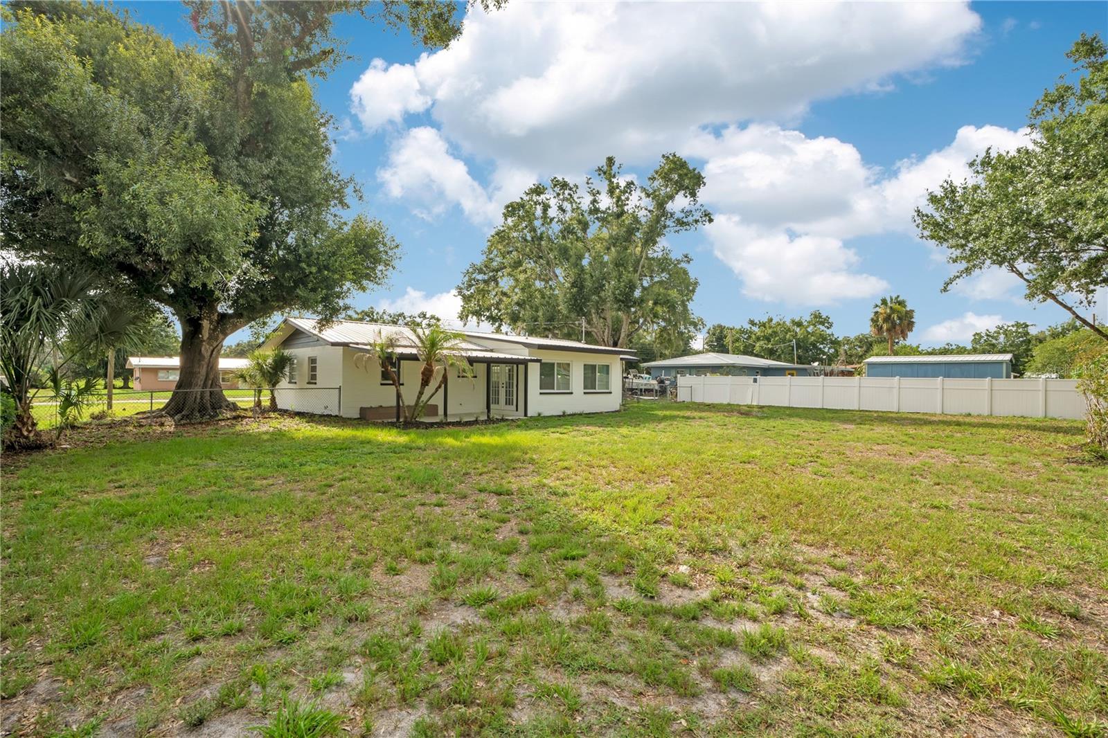 220 RIVERSIDE Dr WAUCHULA, FL 33873