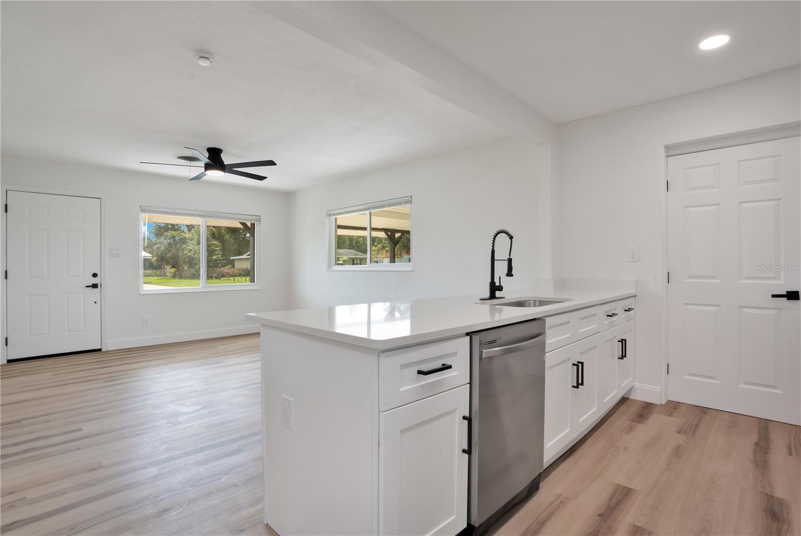 220 RIVERSIDE Dr WAUCHULA, FL 33873