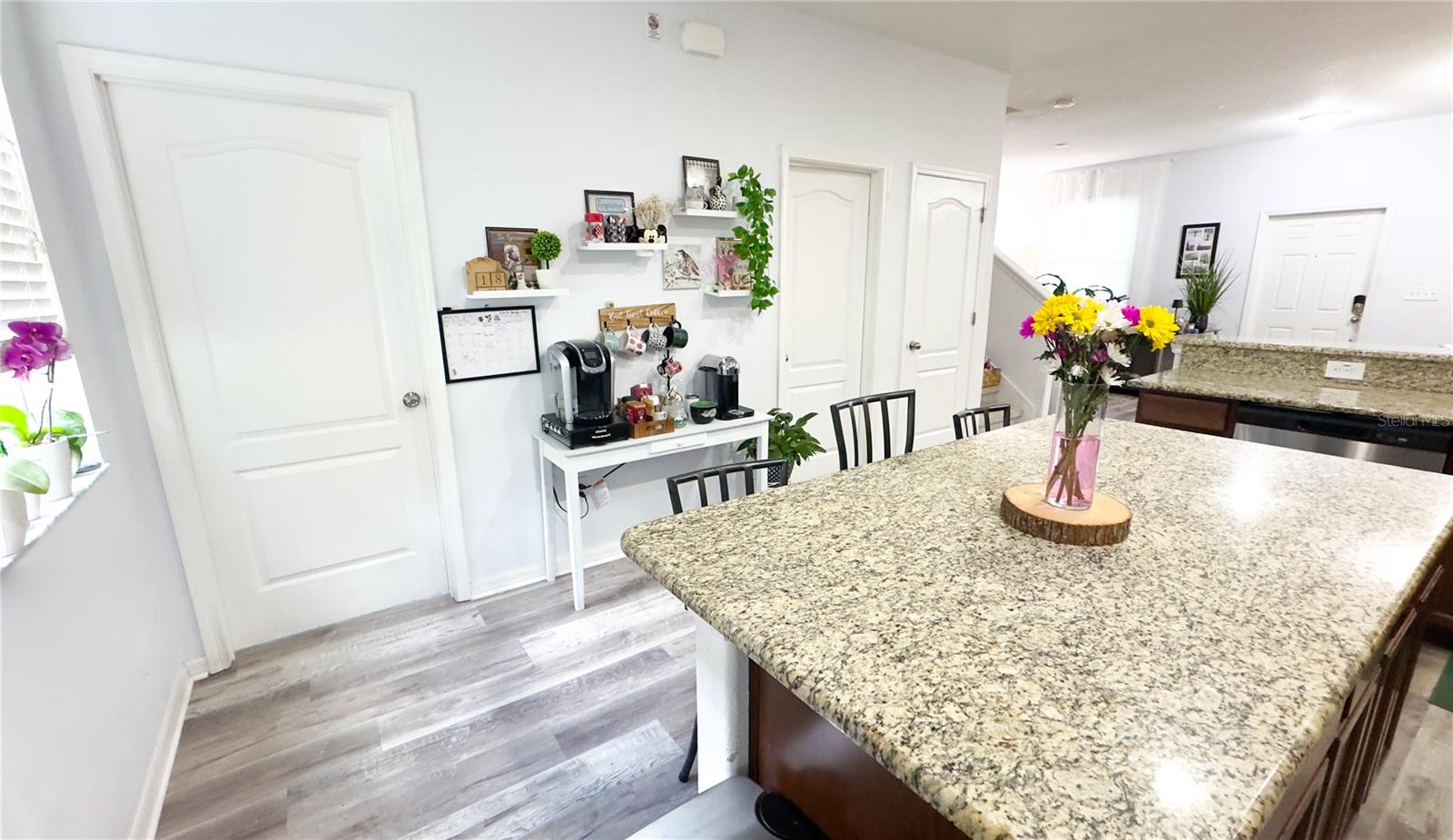 1217 SEBURN Rd APOPKA, FL 32703