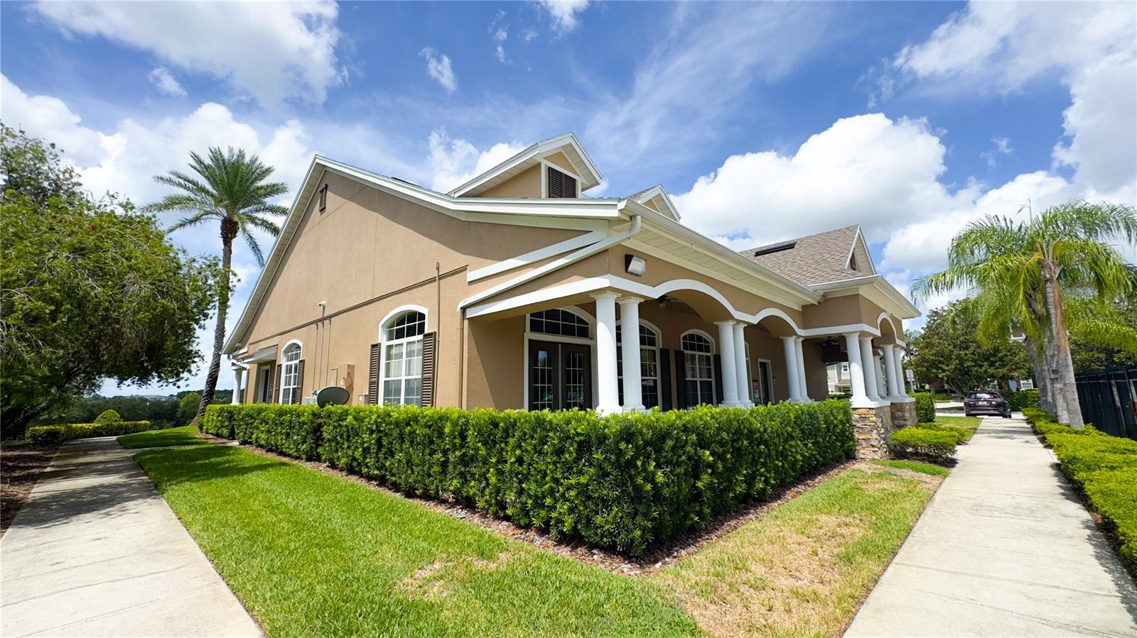 1217 SEBURN Rd APOPKA, FL 32703